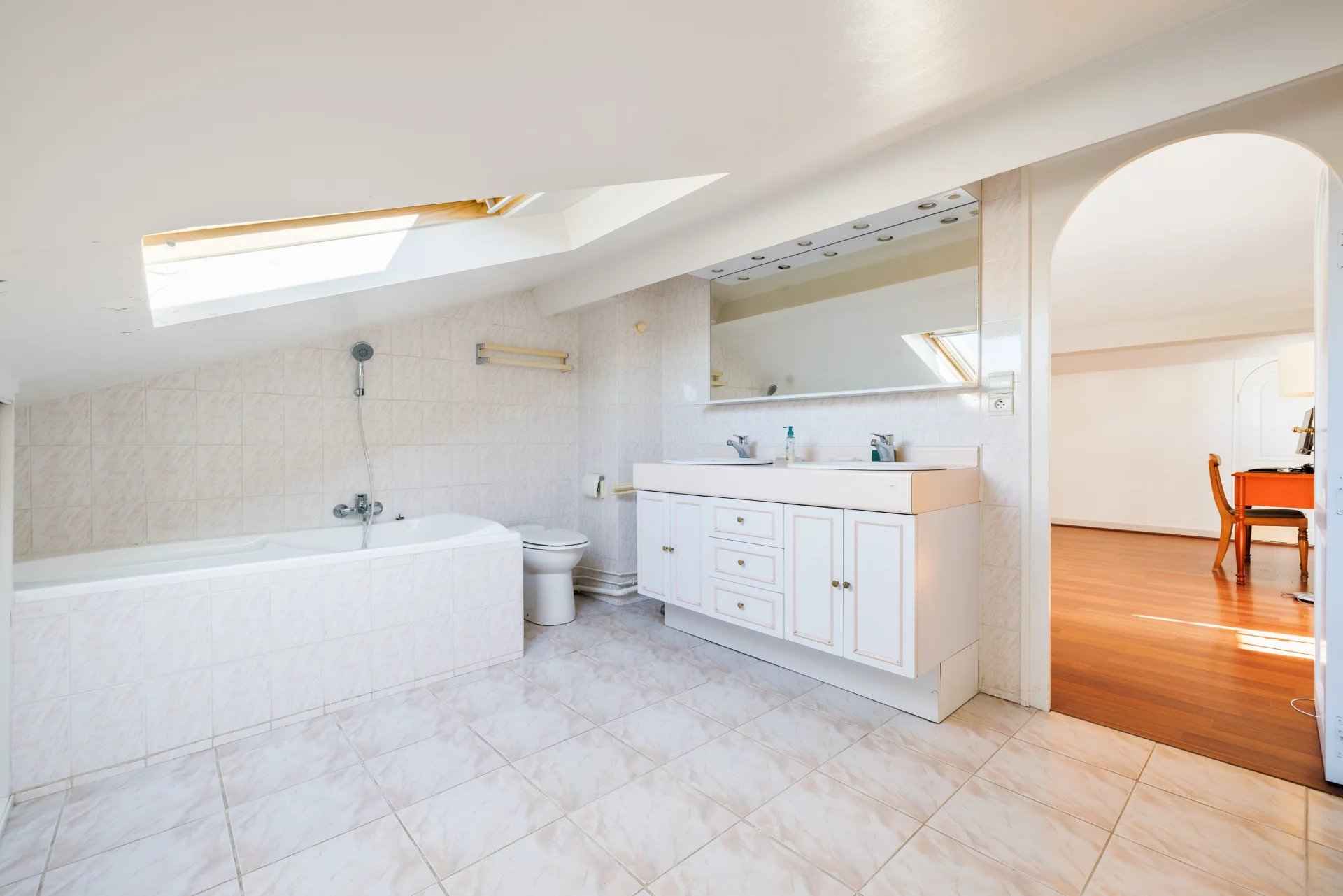 0d9d4480942732a4375cfb0916bcb544 e9d419b63e 1920 original - Translation missing: en.helpers.application.image_tag.default_alt