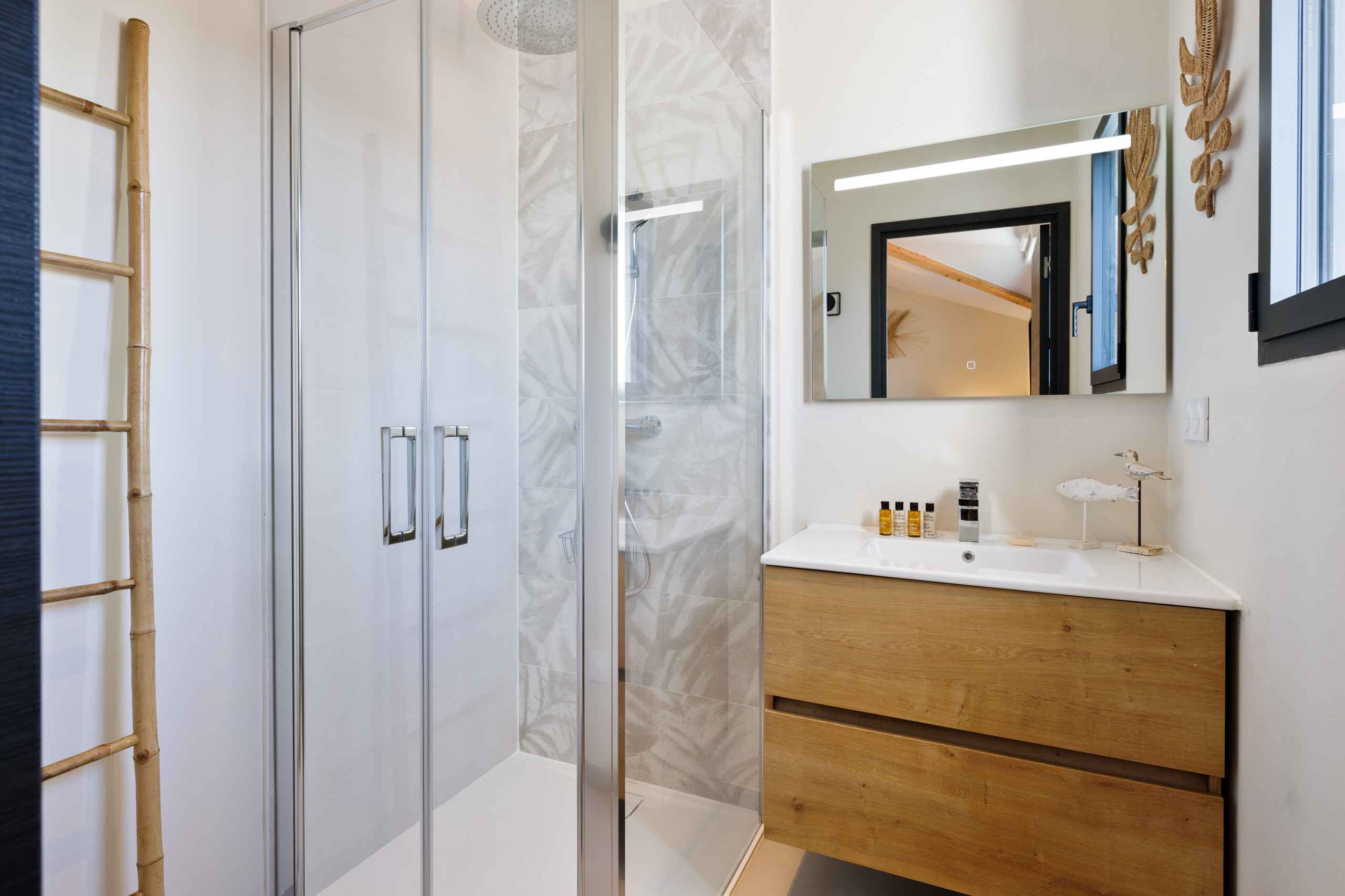 1766496822f140e6a2595e39b841c339b9fa5c8e7d - Attribut alt par défaut.