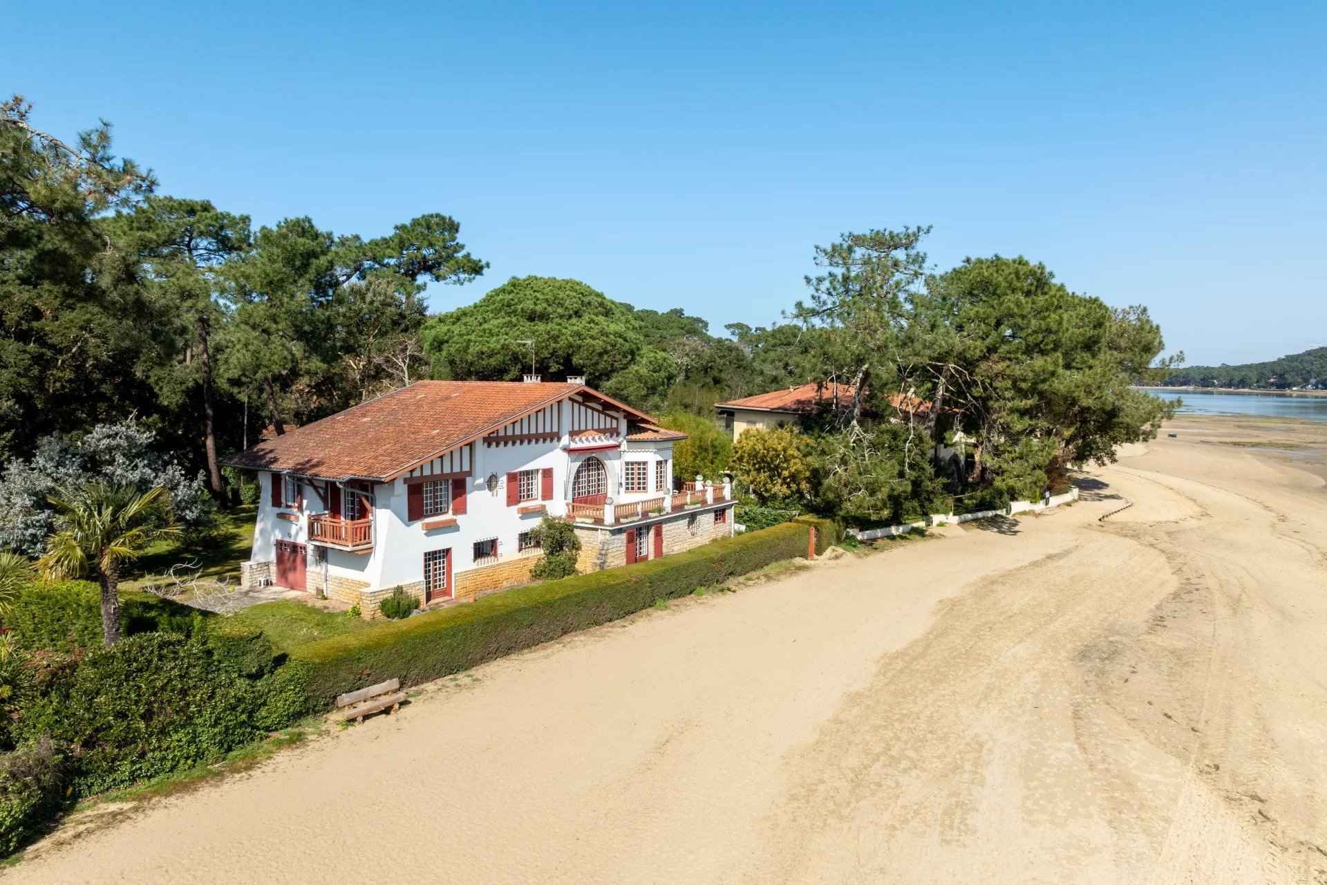 Picture 84679106 1%20(2)%20(1) - Attribut alt par défaut.