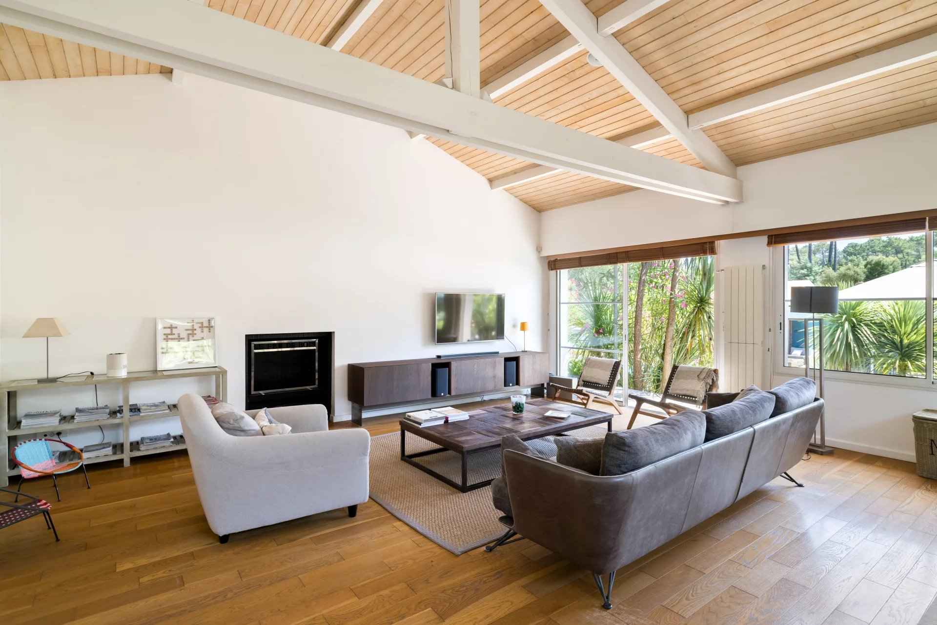 4b3b25152d9d7fc4c6df439bb571656c 3cfb9925c6 1920 original - Translation missing: en.helpers.application.image_tag.default_alt