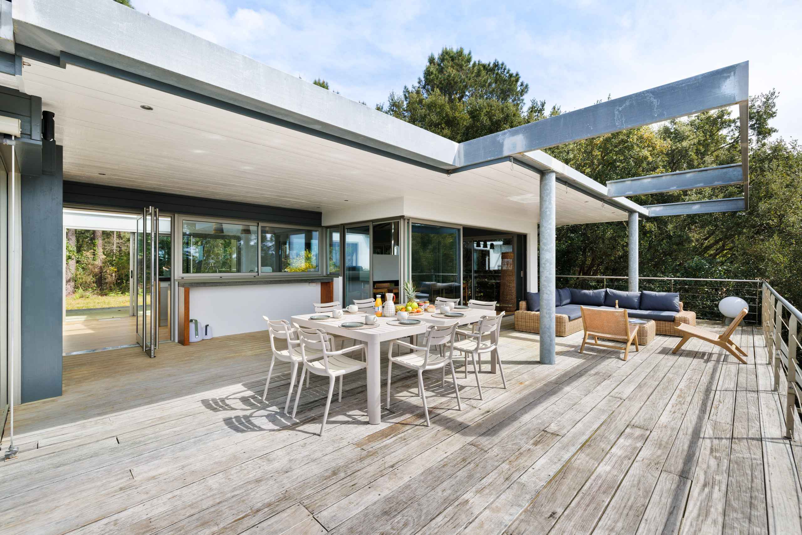 174593320800e21c0f2b73b14231fbcbc7acc6d81d - Translation missing: en.helpers.application.image_tag.default_alt