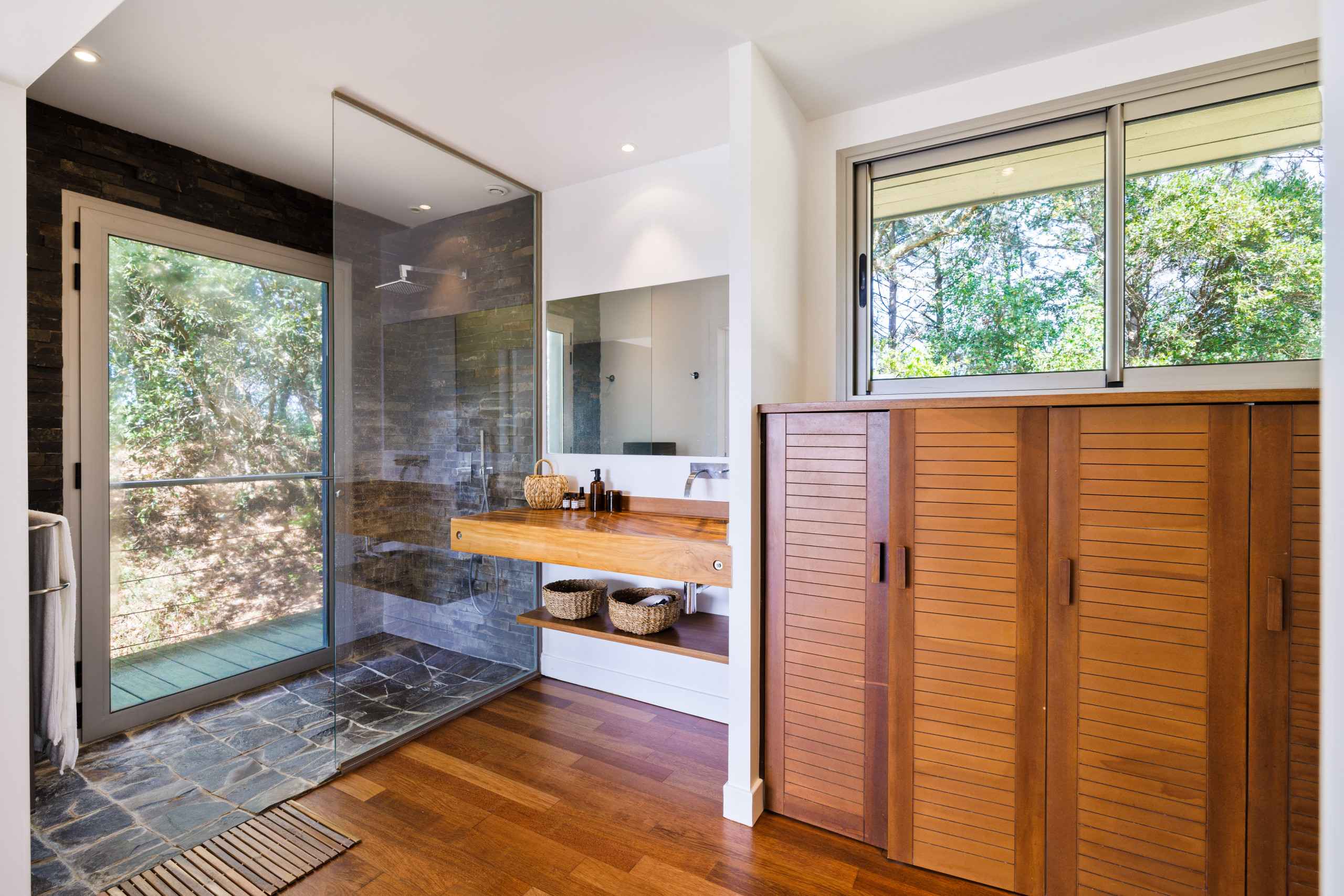 1745933274fd70923bfcd88114fc4511b7f29f124a - Translation missing: en.helpers.application.image_tag.default_alt