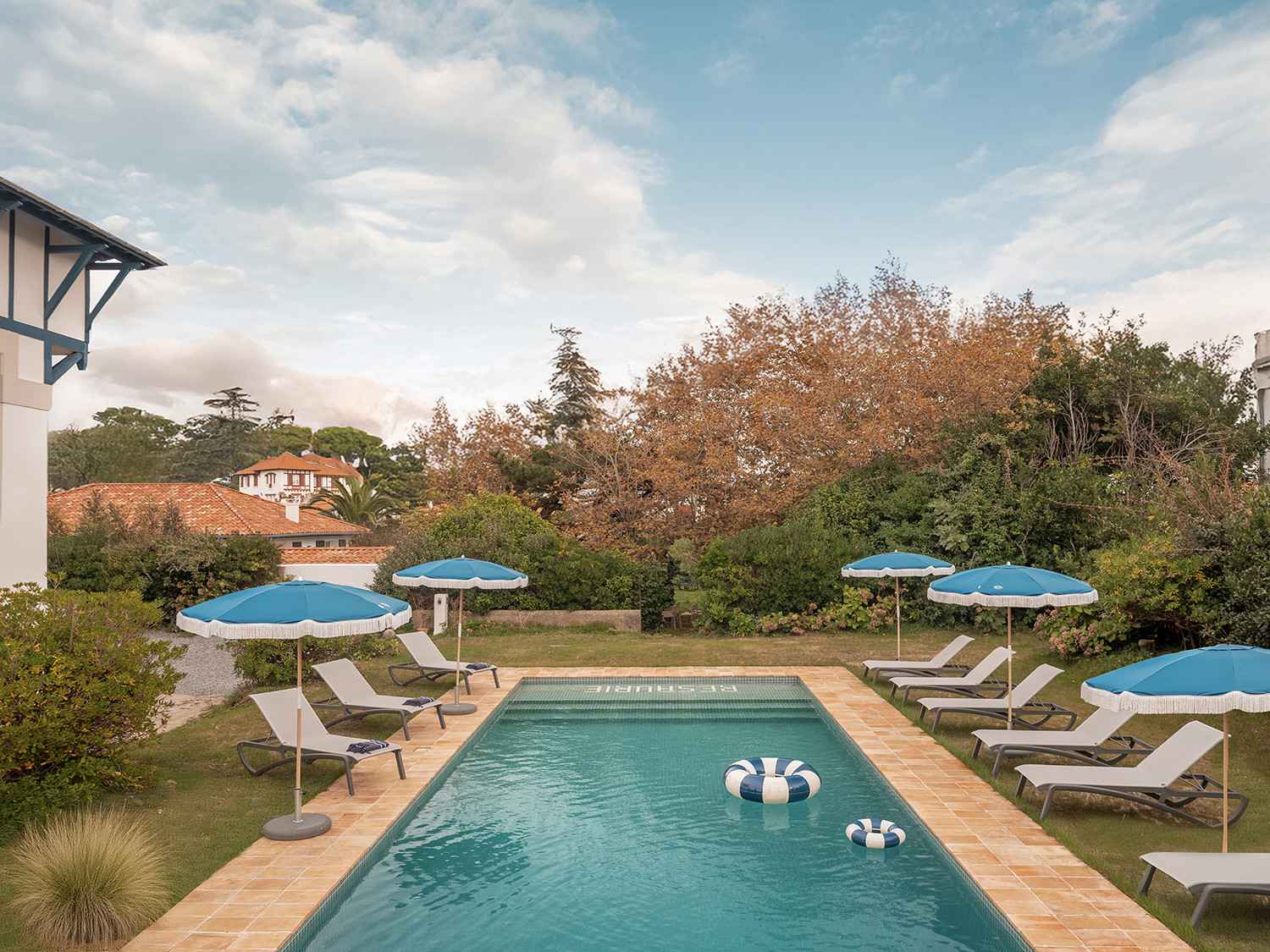 17690034273a5479a254d28b3958ec9460cde64b2a - Translation missing: en.helpers.application.image_tag.default_alt