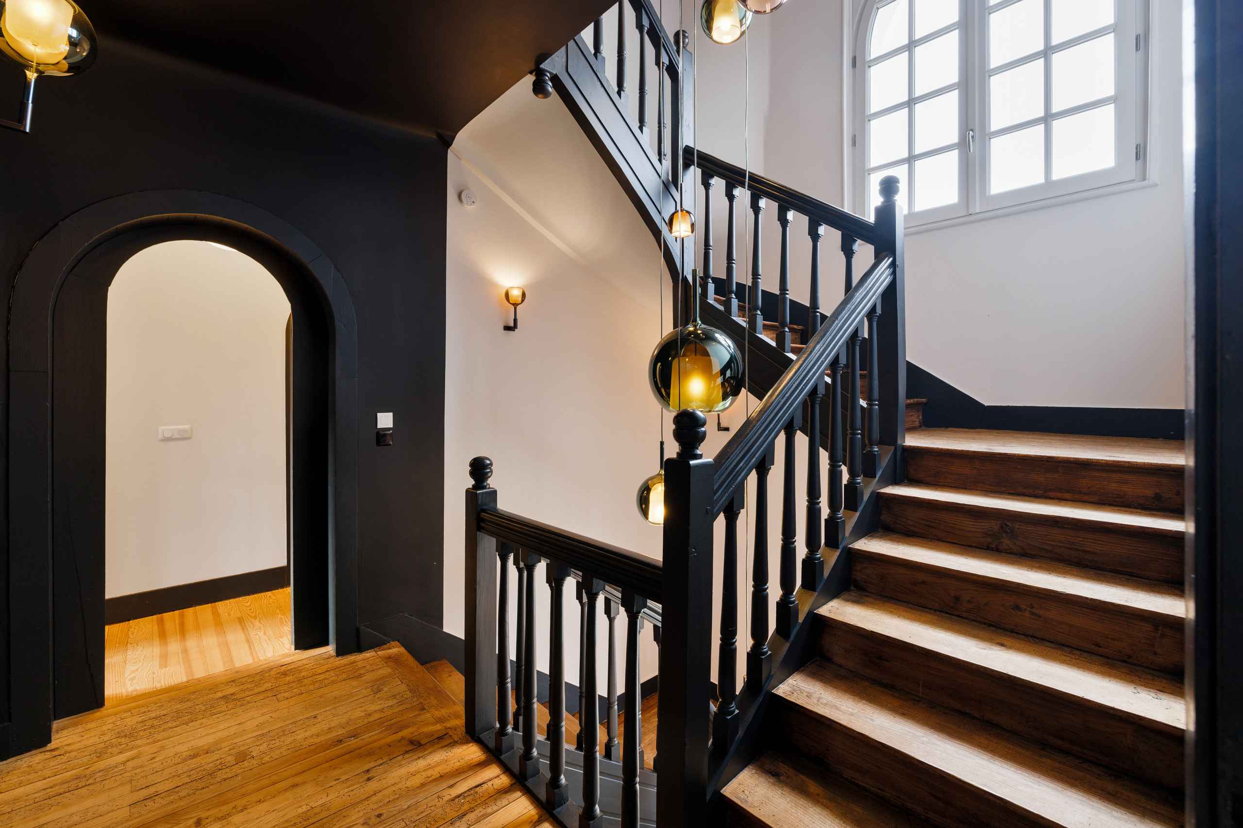 176848037011cf73d8d5cb428f935b348412ba32f7 - Translation missing: en.helpers.application.image_tag.default_alt