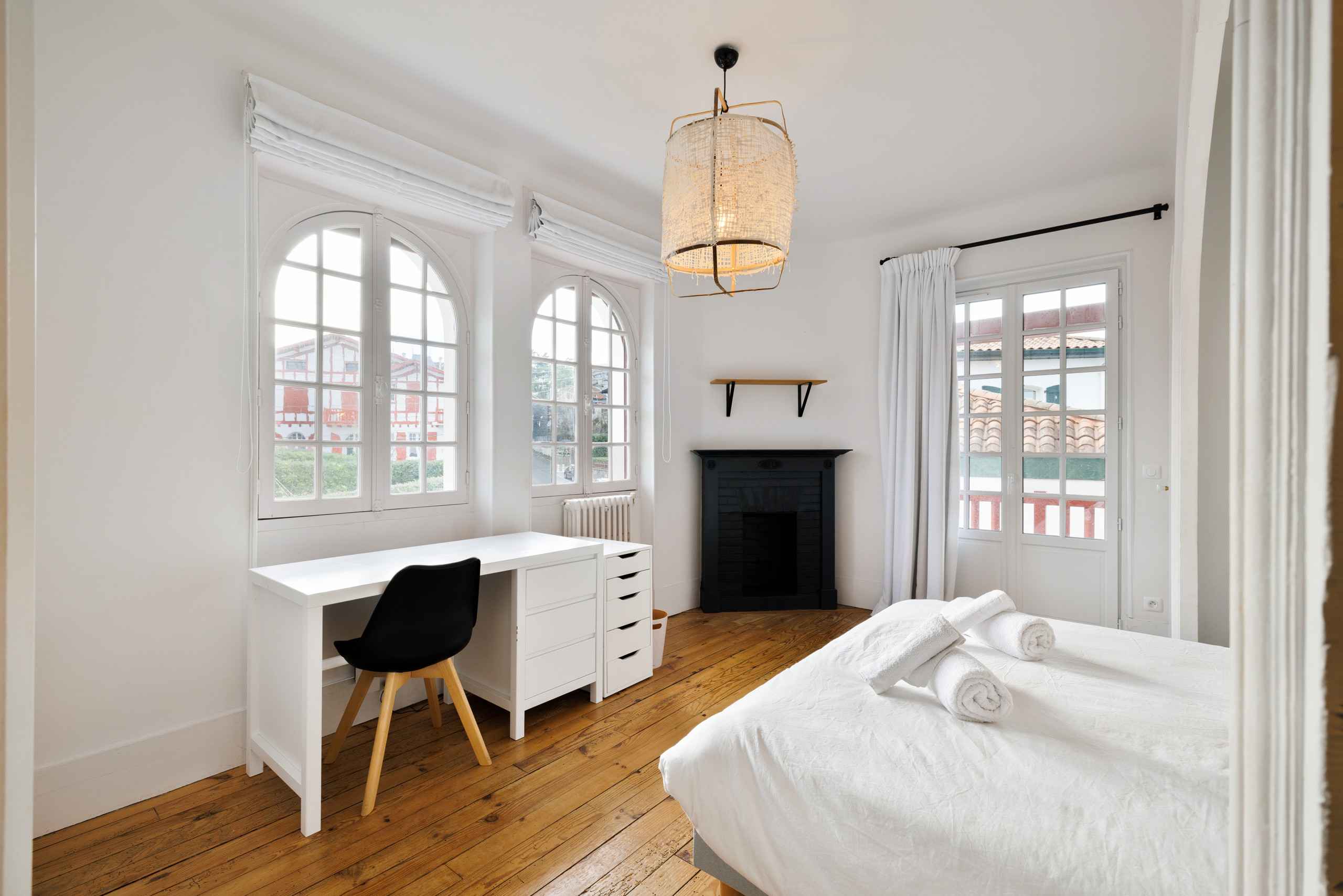 176848032343c5d6bb246e1c7bb85f4b63887e6d93 - Translation missing: en.helpers.application.image_tag.default_alt