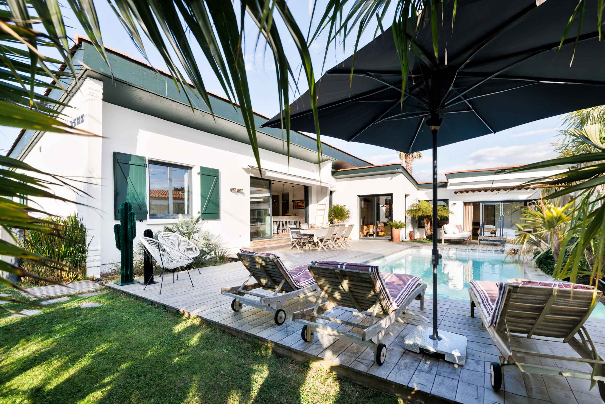 17685788367e246a82cfca0a96838652ca4e89e5cf - Attribut alt par défaut.