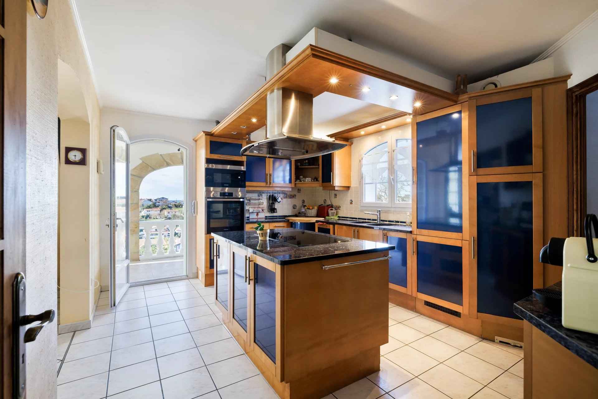 6c51f2a5a1b78ceb64e2425d100d074d 83a747205e 1920 original - Translation missing: en.helpers.application.image_tag.default_alt