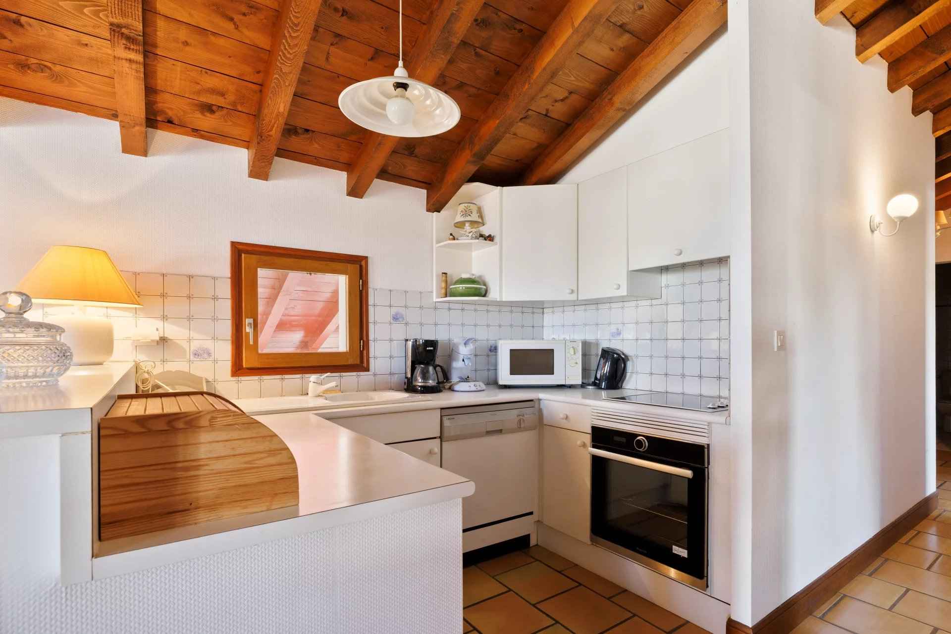 2bdfc022d4efd8a7b29a97f09b36f156 83360ae360 1920 original - Attribut alt par défaut.