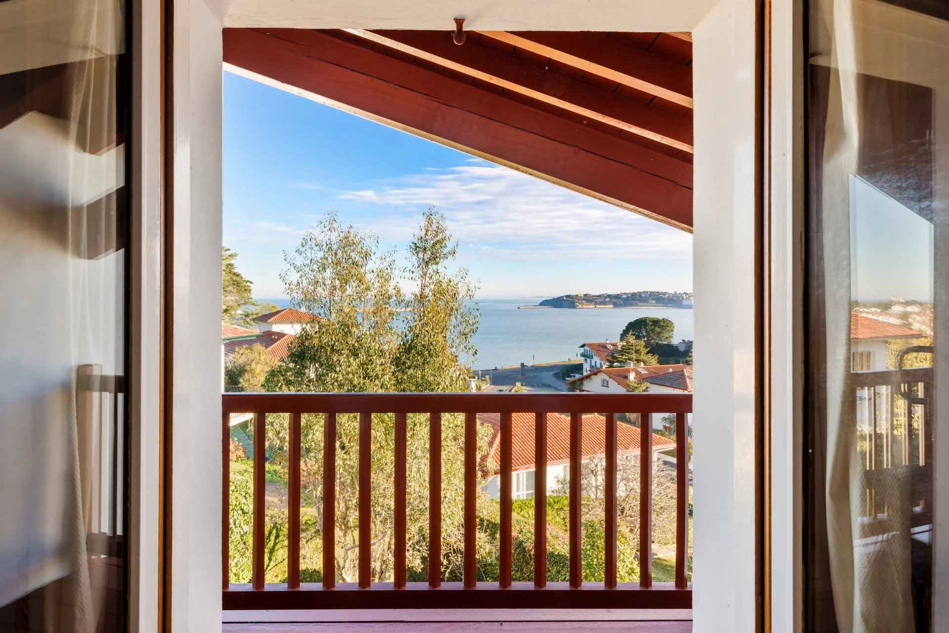 A9e458cc72ca36ec3fb757f9f0b814af 06c831081b 1920 original - Attribut alt par défaut.