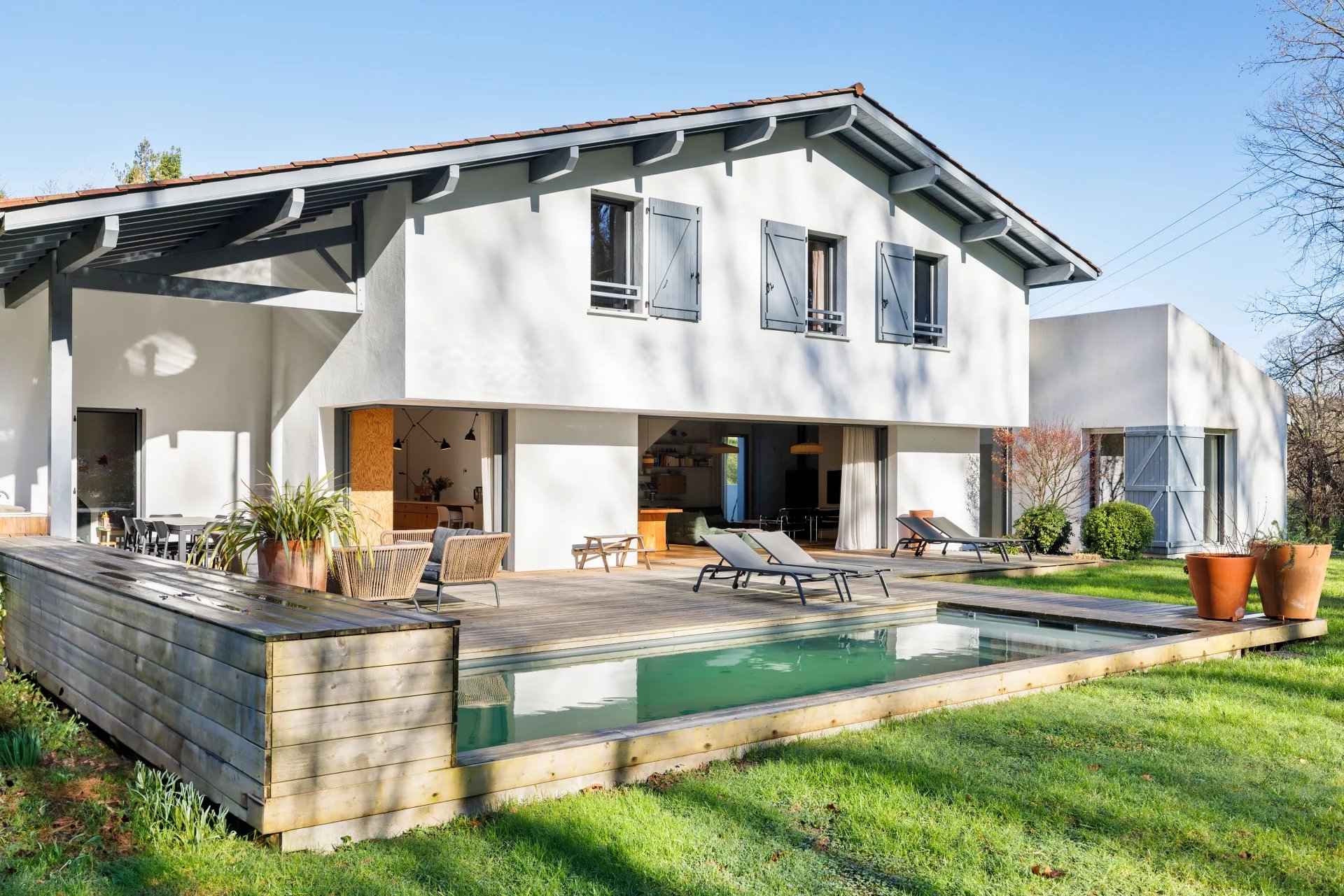 91c4536664c094174027c1a30ce8dabf 0a5402f941 1920 original - Attribut alt par défaut.