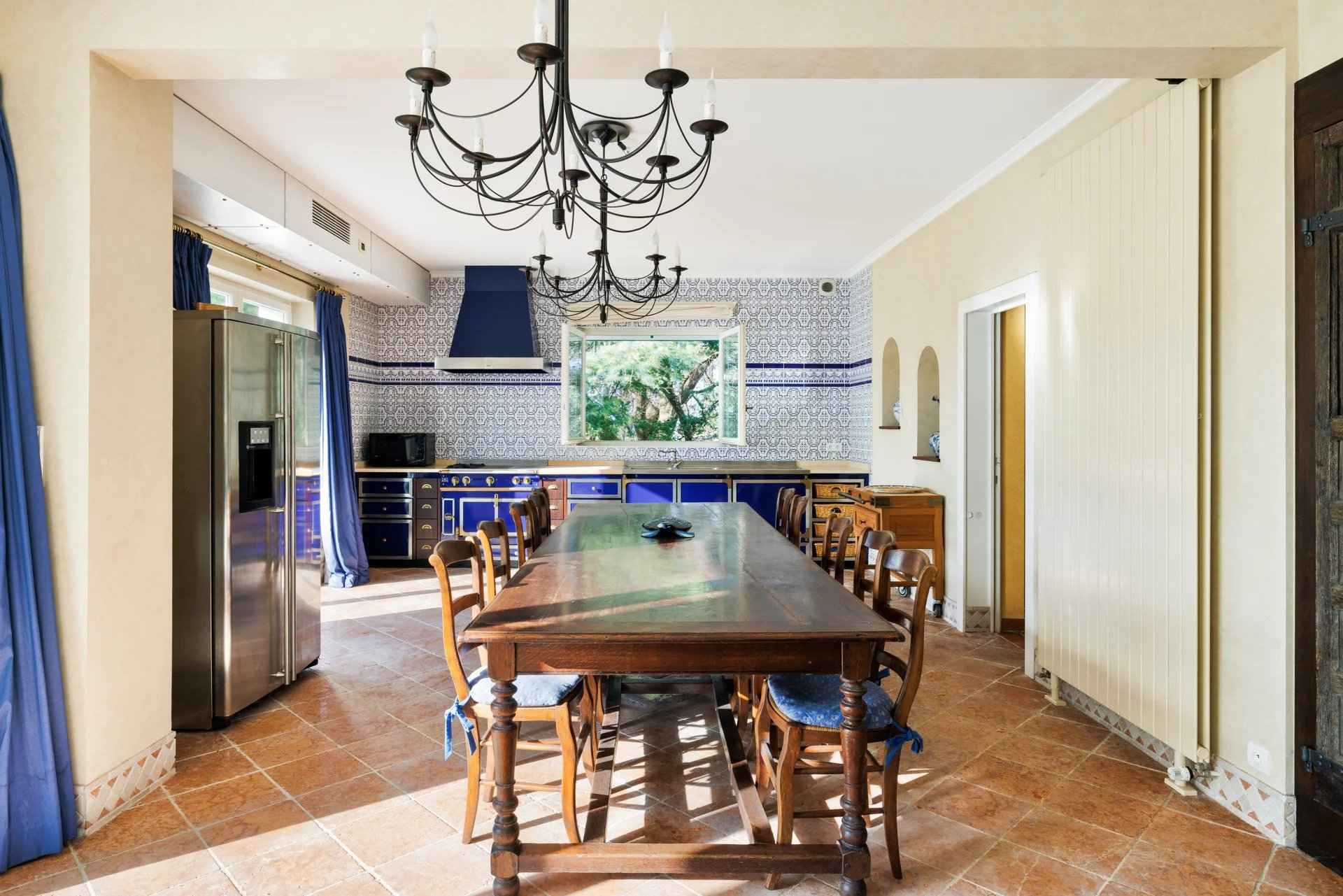 B0b2360c3f3ef254a055f78840aa5073 141bad78e2 1920 original - Translation missing: en.helpers.application.image_tag.default_alt