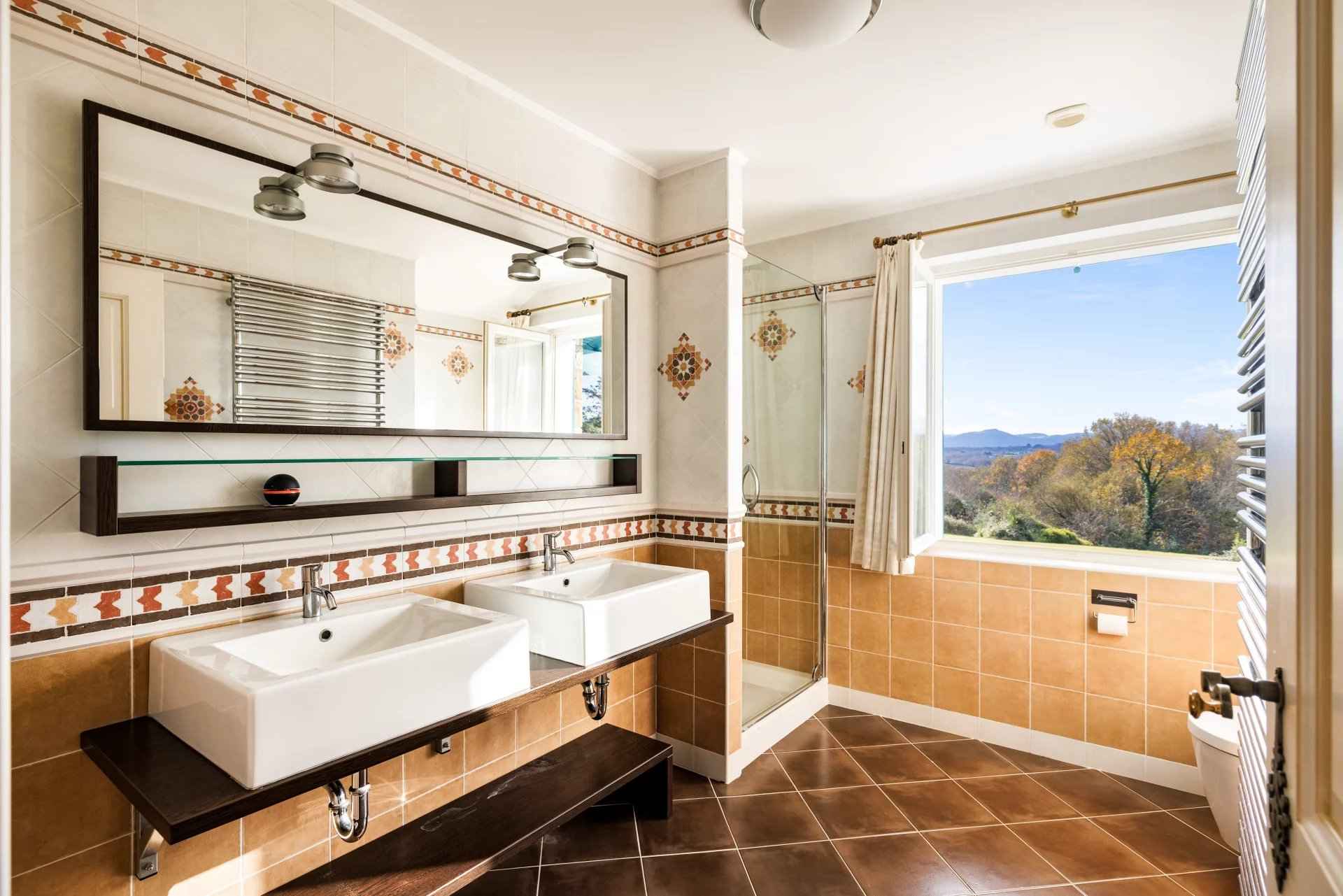 Ee89519ebd74de6cab4cb5ac3b30055c 9126db3a98 1920 original - Translation missing: en.helpers.application.image_tag.default_alt