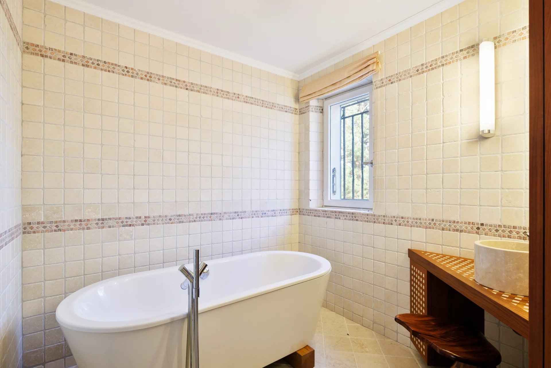 B82a0331181a5c1eec1efce36997ab85 691acf4479 1920 original - Translation missing: en.helpers.application.image_tag.default_alt