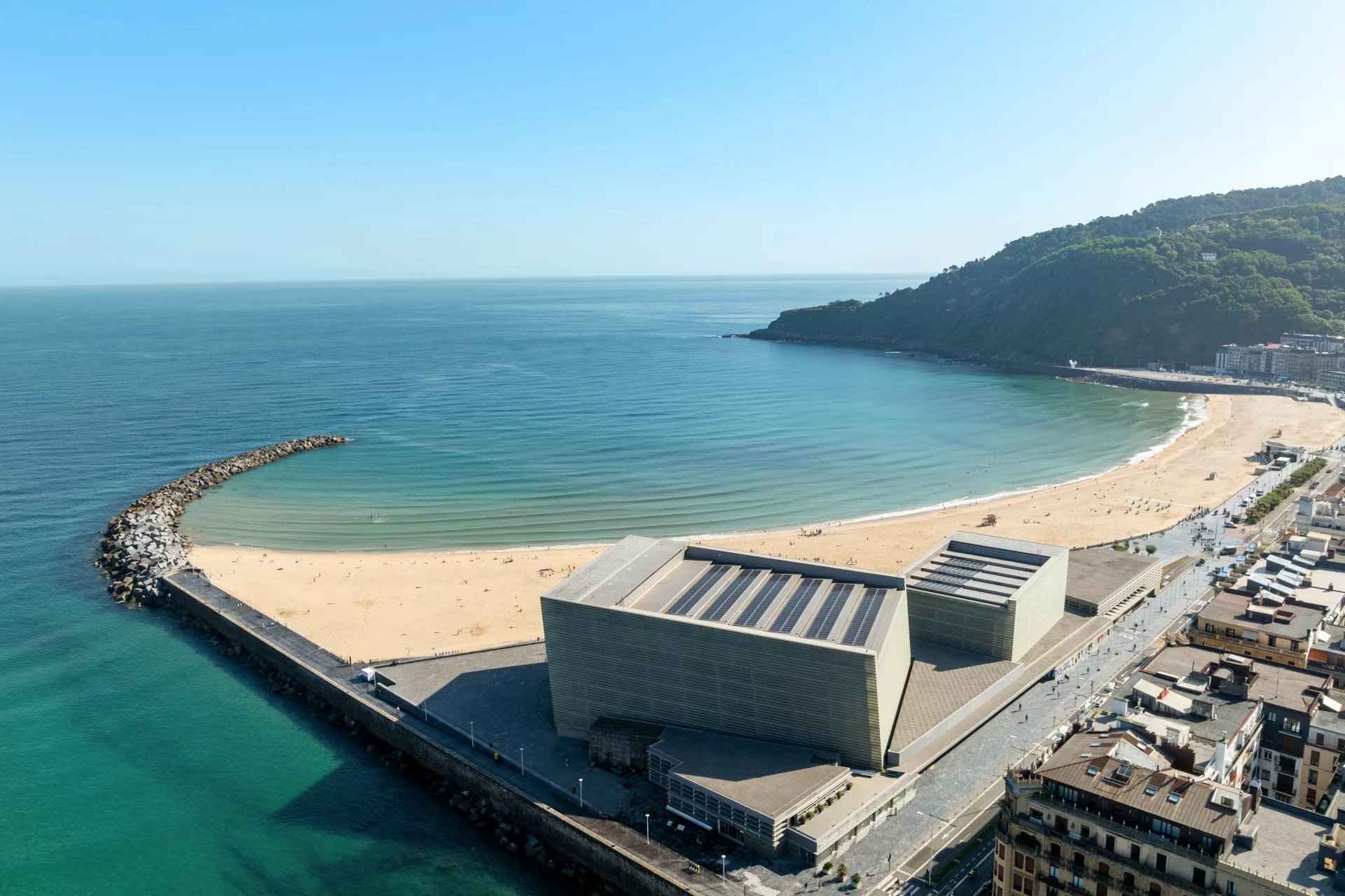 5a8bb7896e86501a1133c2a081b56d0b 68fedb7c84 1920 original - Attribut alt par défaut.