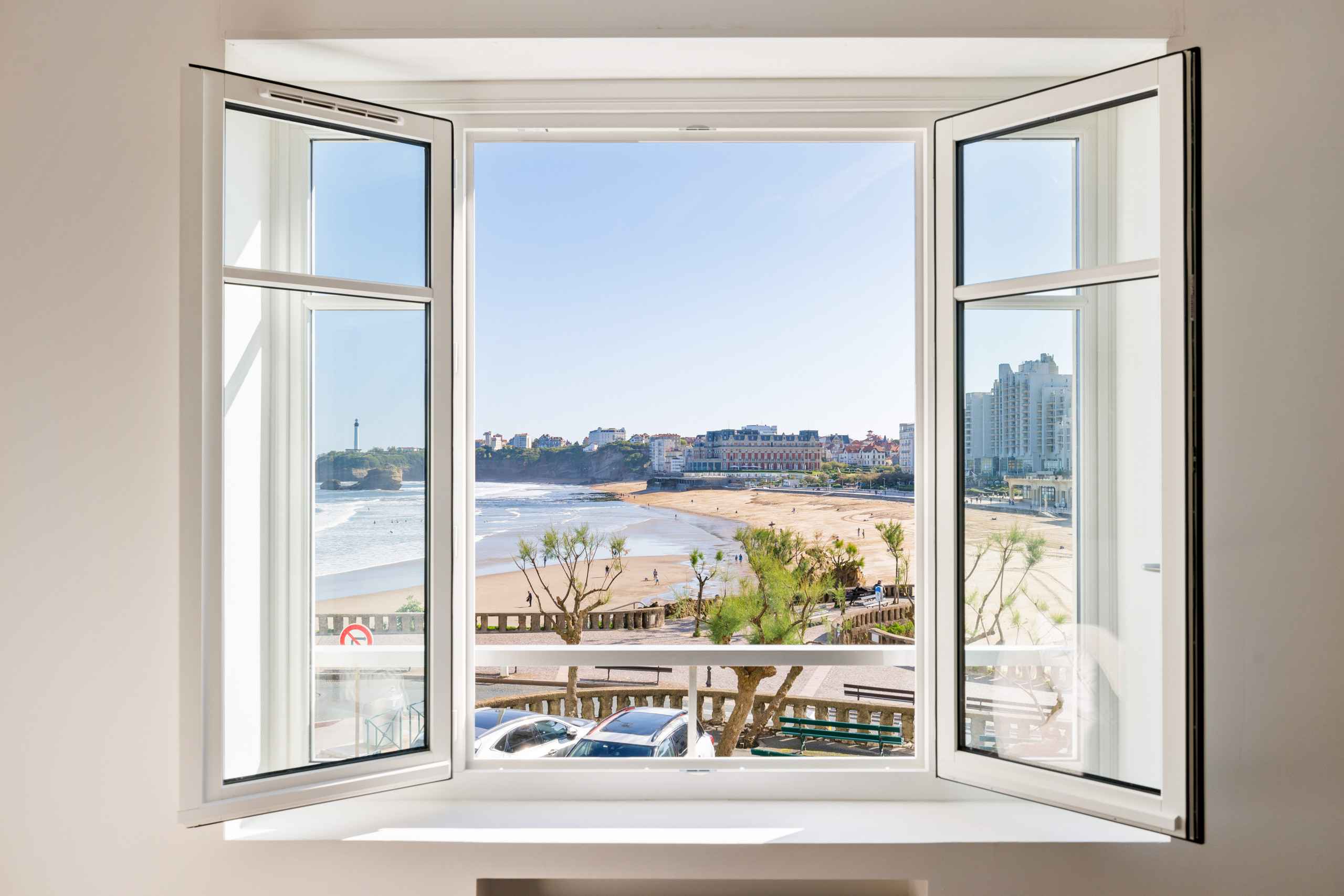 1745826917f6e95762d9dcaa58995b7dcd127afdb5 - Attribut alt par défaut.