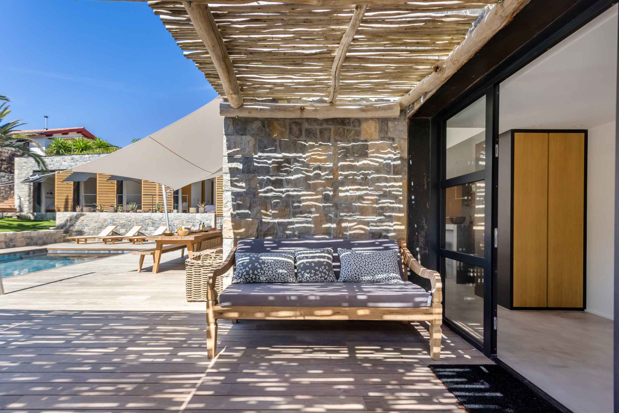 16218709783ed8838448f1512e17561e3997784f22 - Attribut alt par défaut.