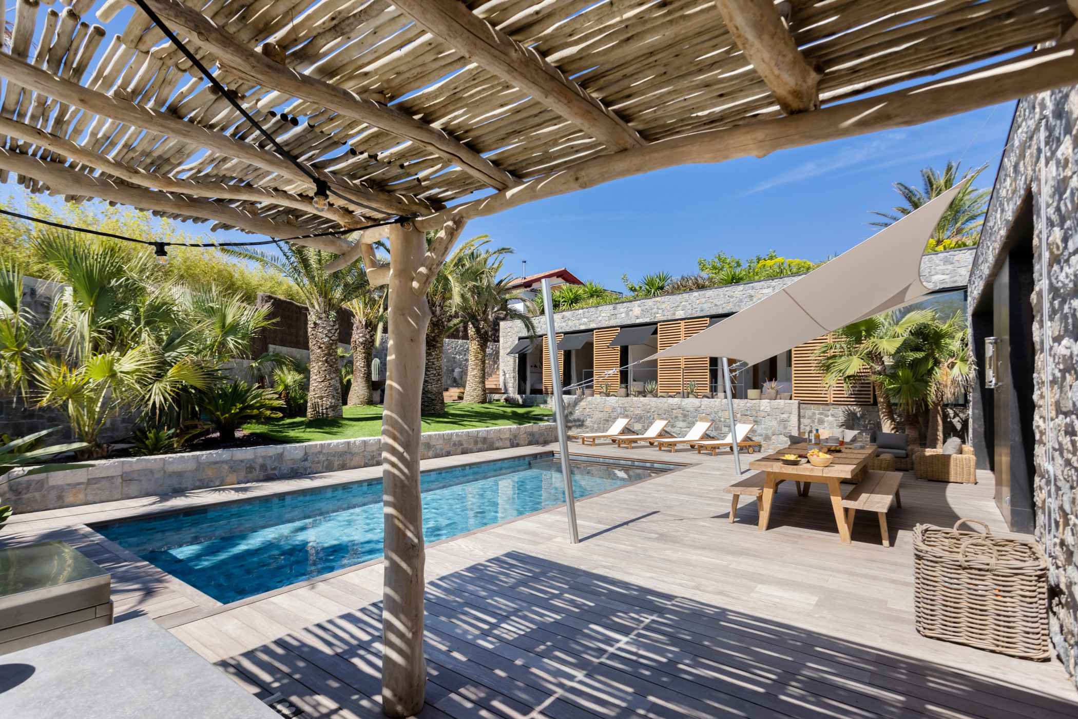 16218709777f084e25709c50249c8ca8a9b222554d - Attribut alt par défaut.