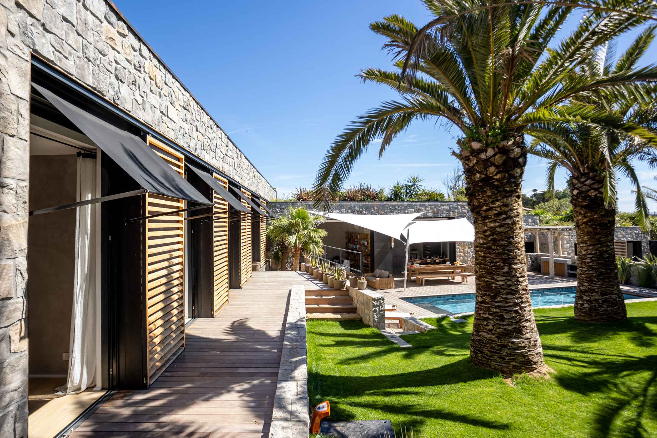 1621870974f2ba283226af84a04335a95d74236063 - Attribut alt par défaut.