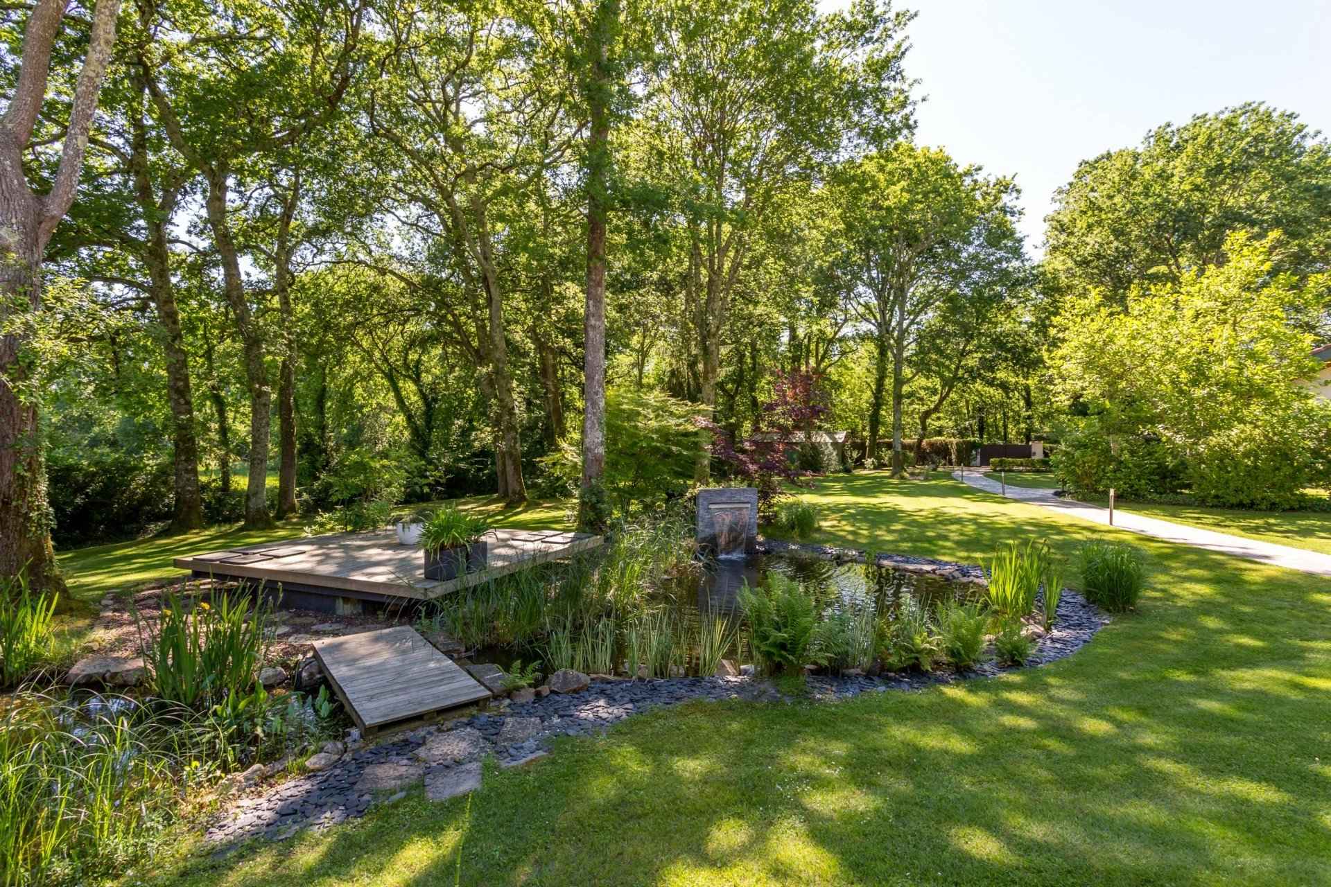 02bdd2b0f981d37dec4d3b22de59d1bf 71b48a38e2 1920 original - Attribut alt par défaut.