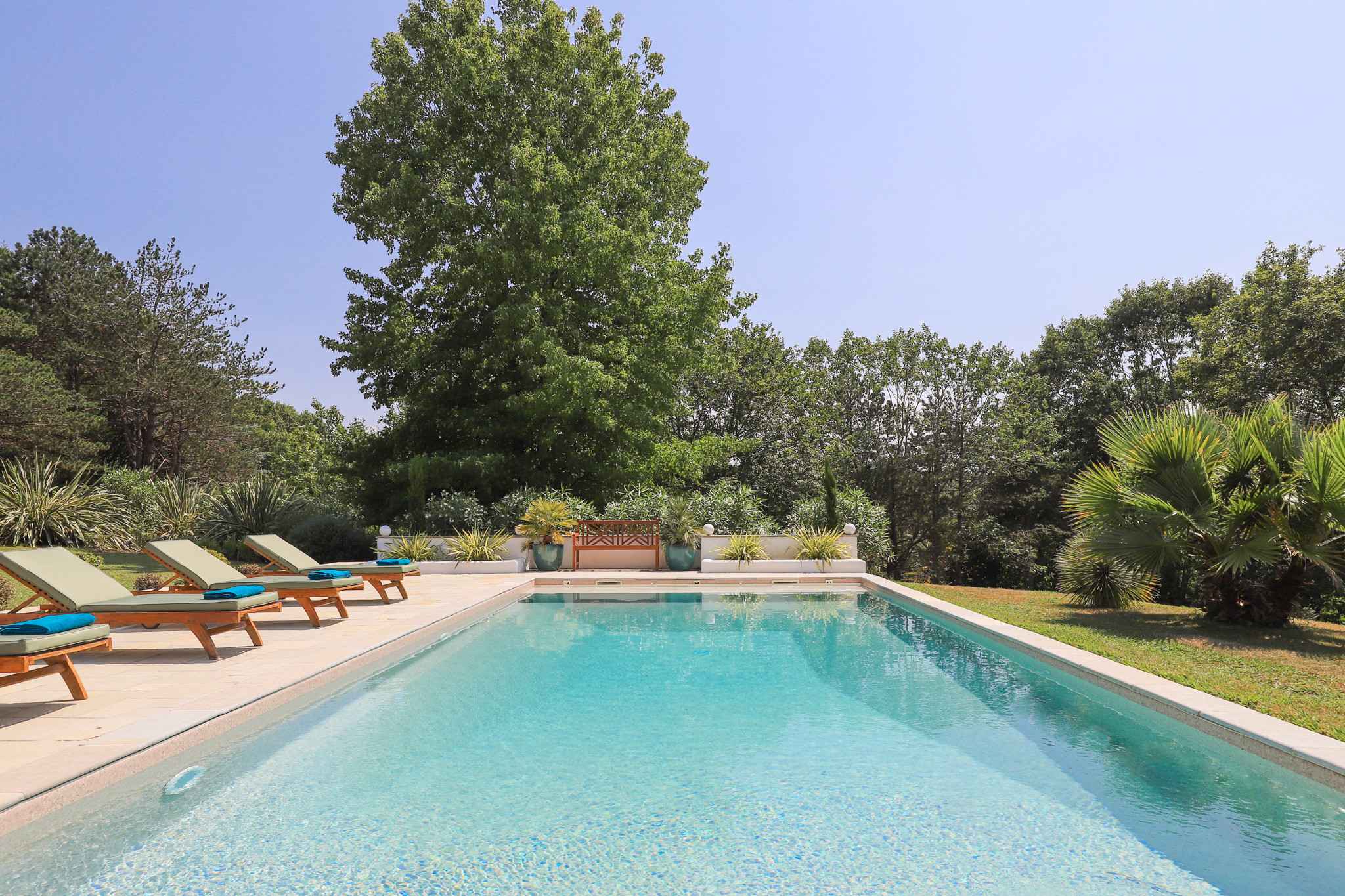 1754128852b5867cab522354340bbb617d505cf7d1 - Attribut alt par défaut.