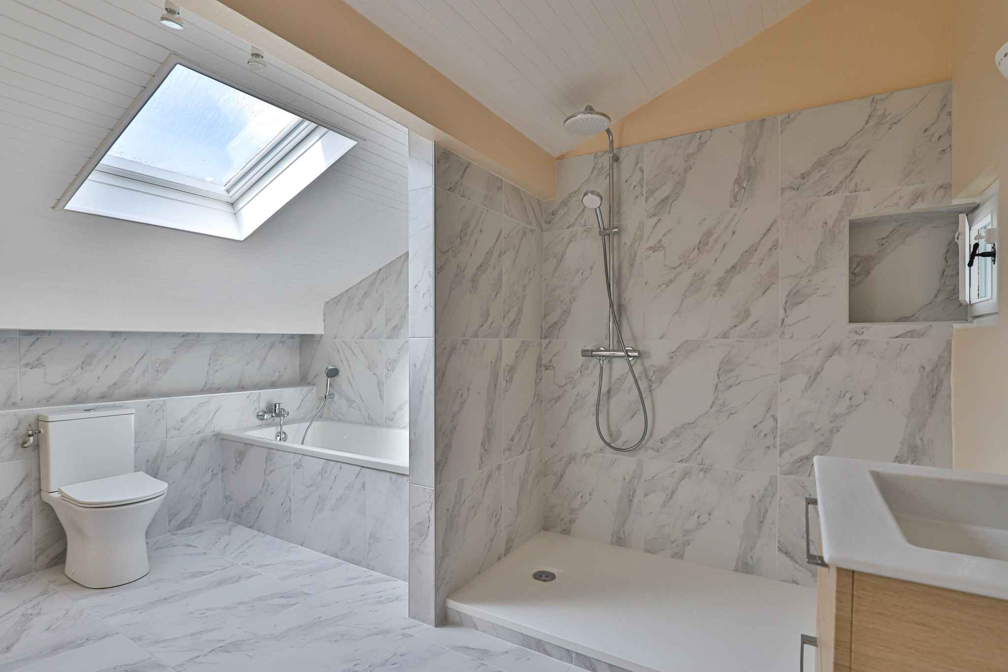 175412800724b50d6417001bfe17b545855be7b236 - Attribut alt par défaut.