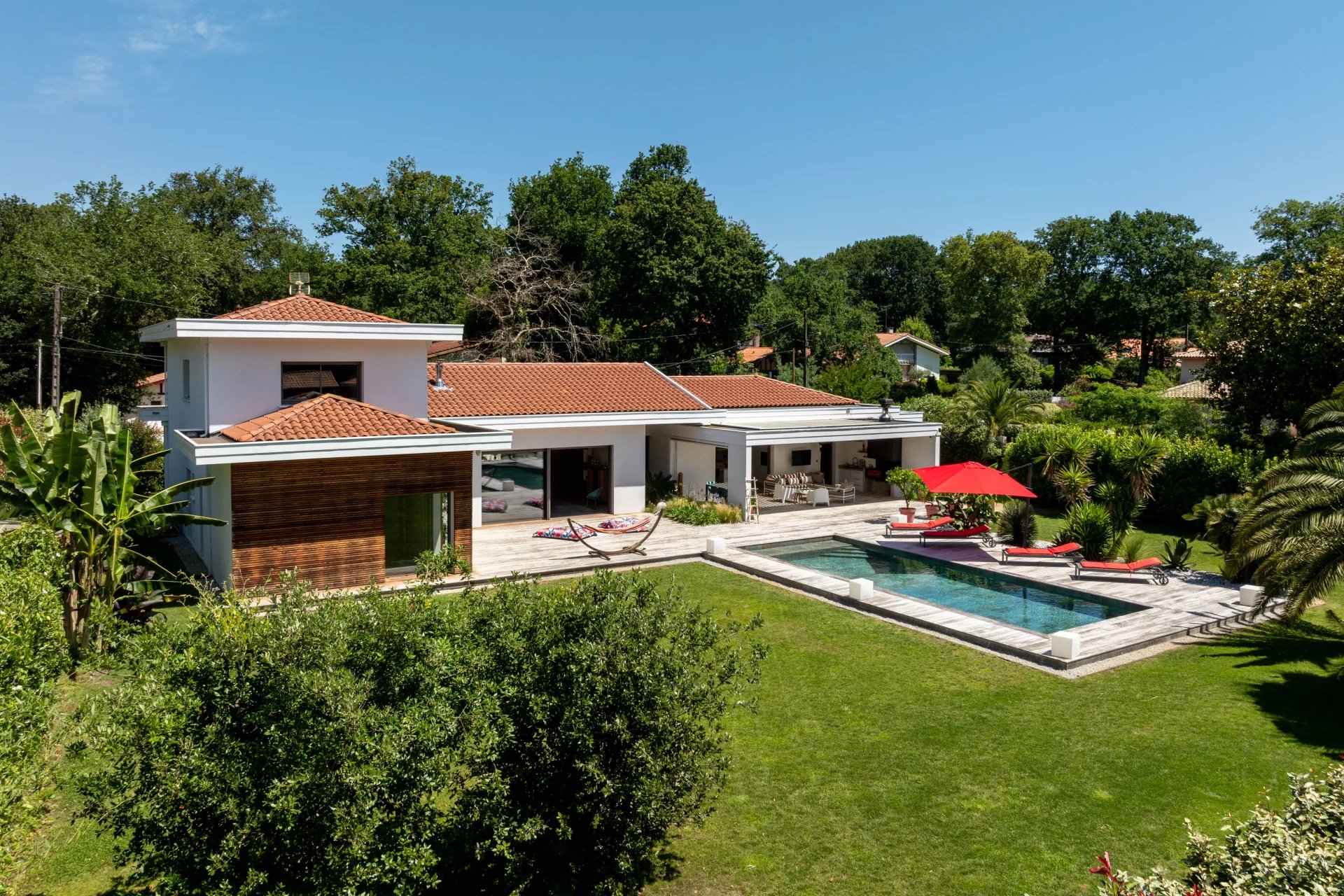 62d1d7923528d0c46507b6ab4efc17c3 0dafc2ad62 1920 original - Attribut alt par défaut.