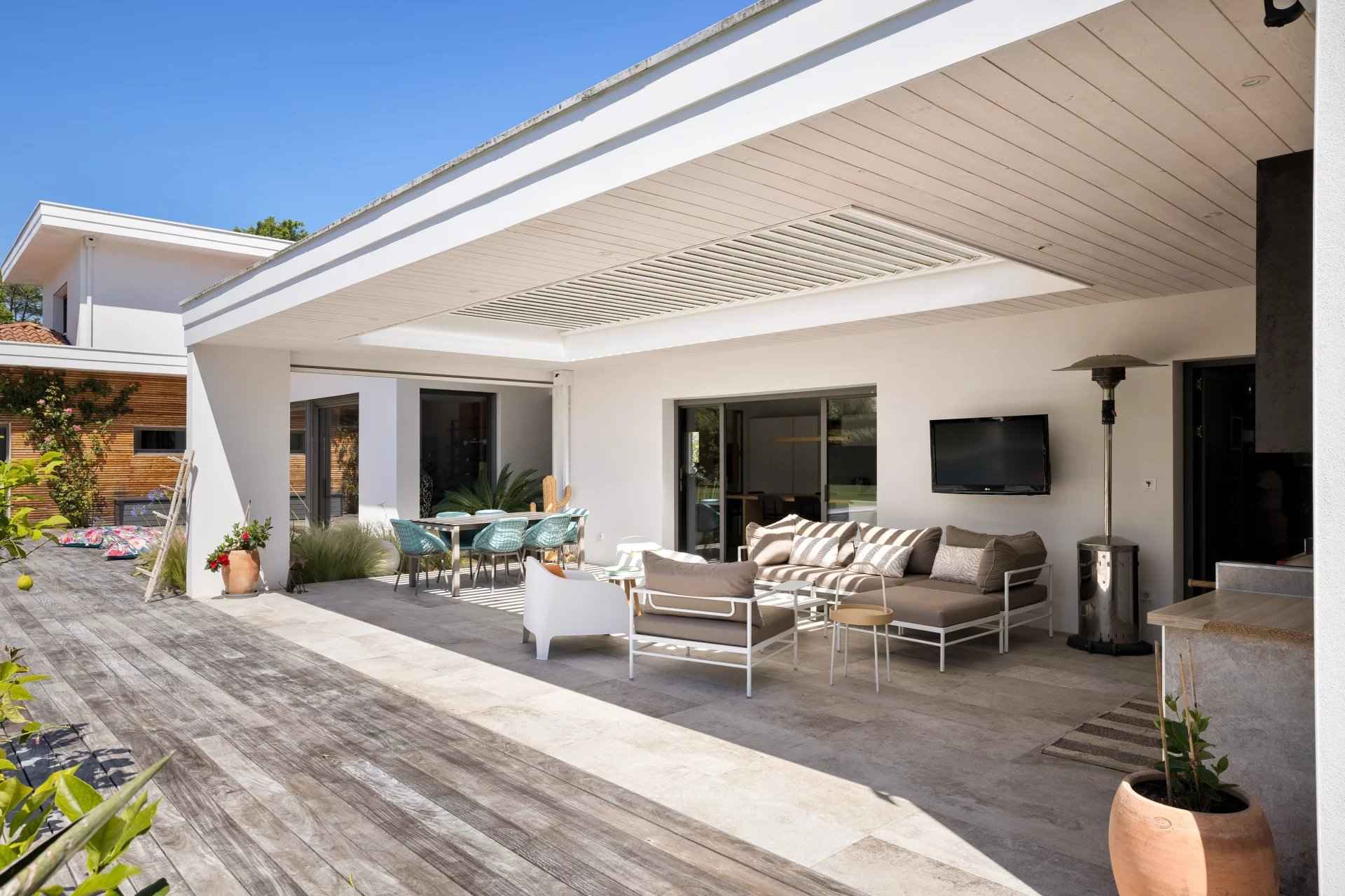 98e323889c4b3fc5e3d0d31c255e10d3 41f56c07b2 1920 original - Attribut alt par défaut.