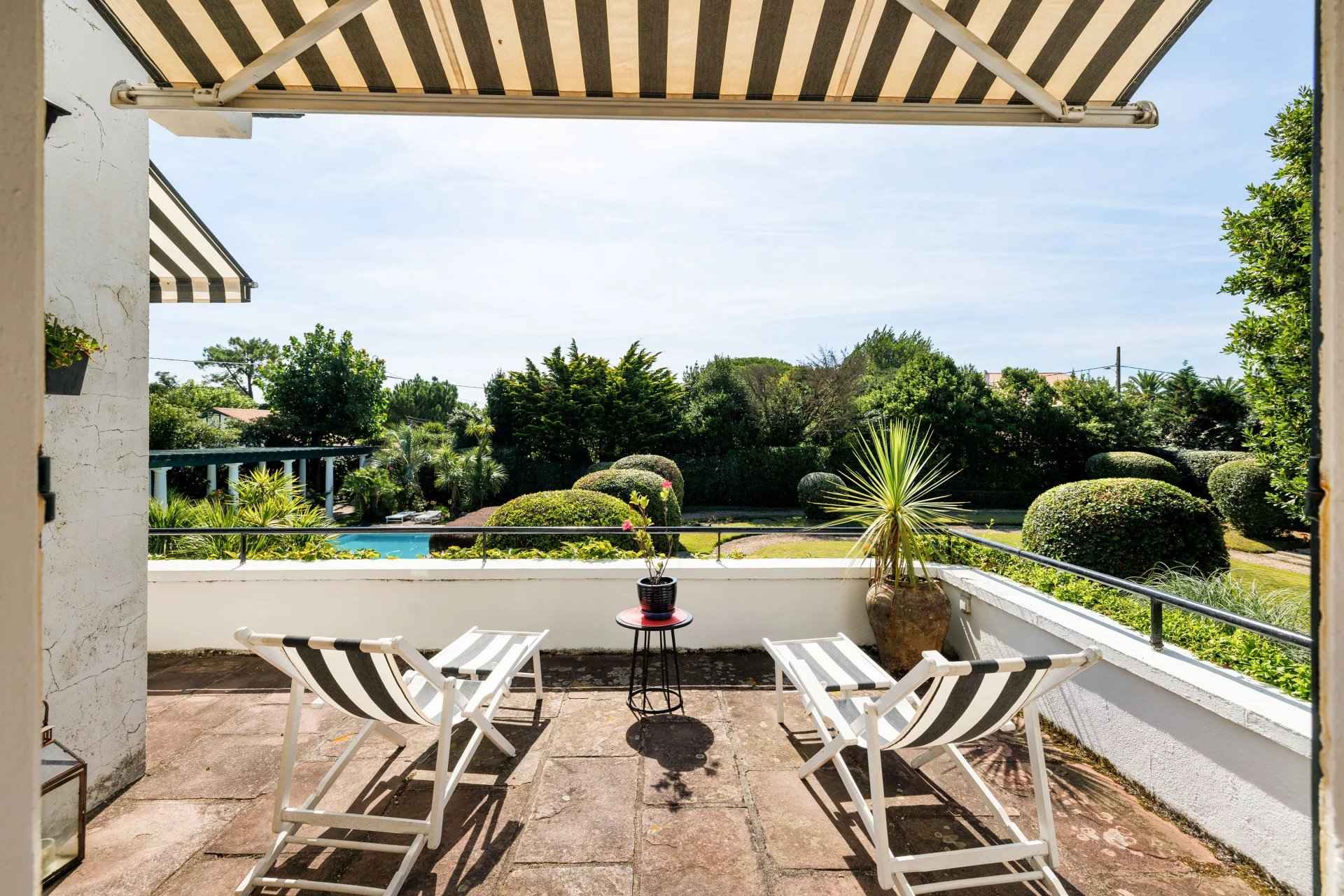 Bc1f104e67655e89579947d257555e6f 1d58874e0d 1920 original - Attribut alt par défaut.