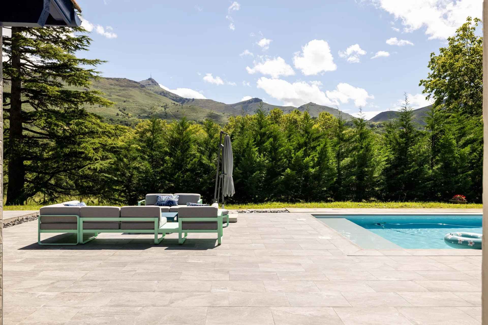 Ef233a2a0a8ebd74b02ad9bb23d55d50 5c4e42d9f2 1920 original - Translation missing: en.helpers.application.image_tag.default_alt