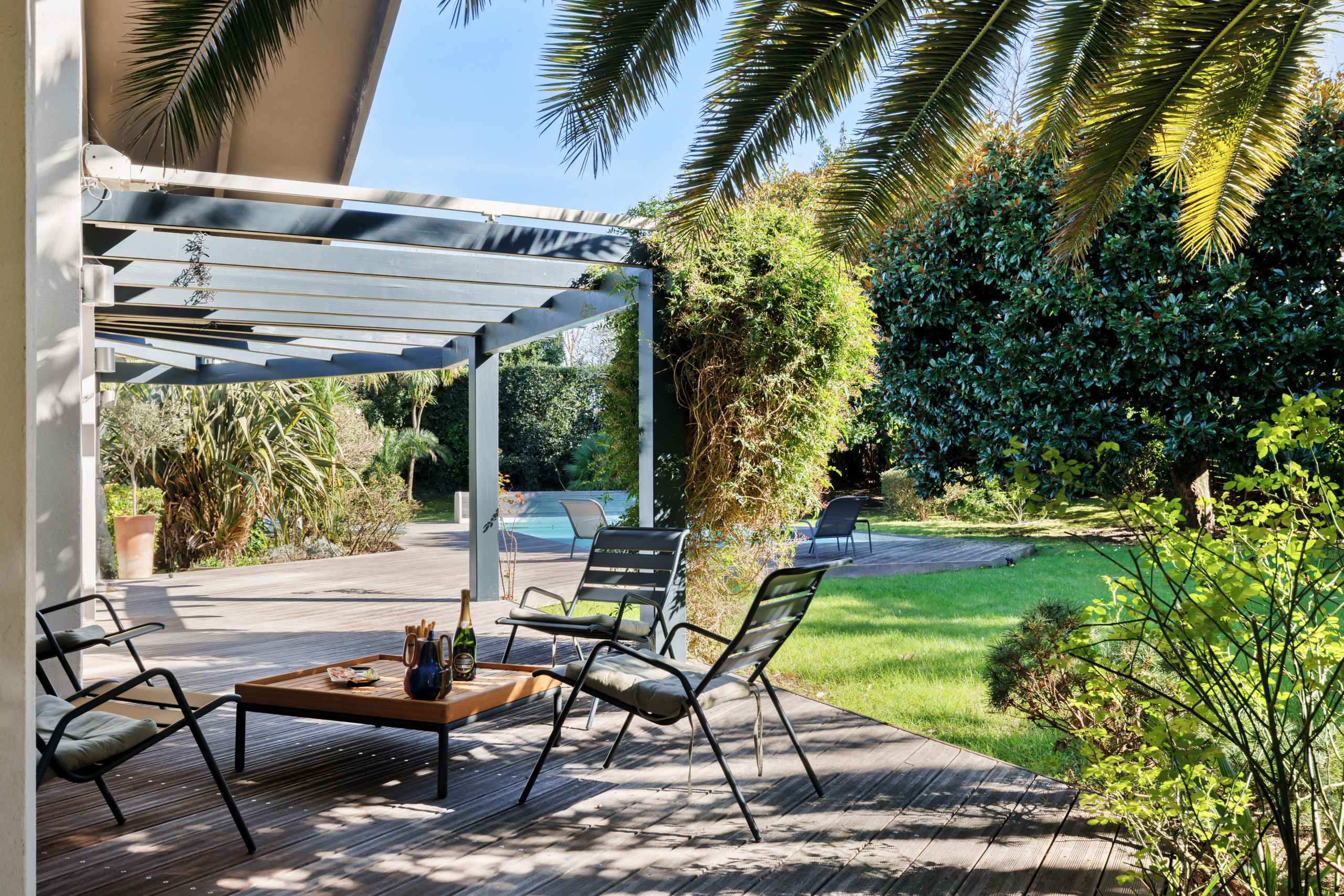 1710149362befa8fe8ce170c923d4e92b551eeab93 - Translation missing: en.helpers.application.image_tag.default_alt