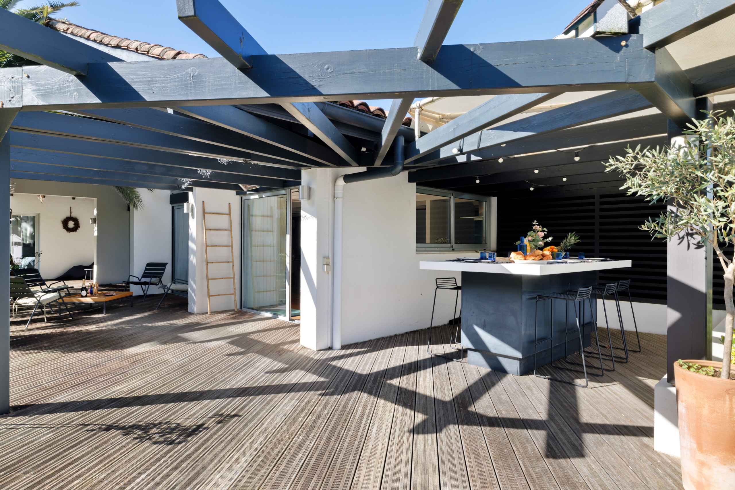 17101493537b4b7ead43bdfd07445b546c2dbe5ec5 - Translation missing: en.helpers.application.image_tag.default_alt