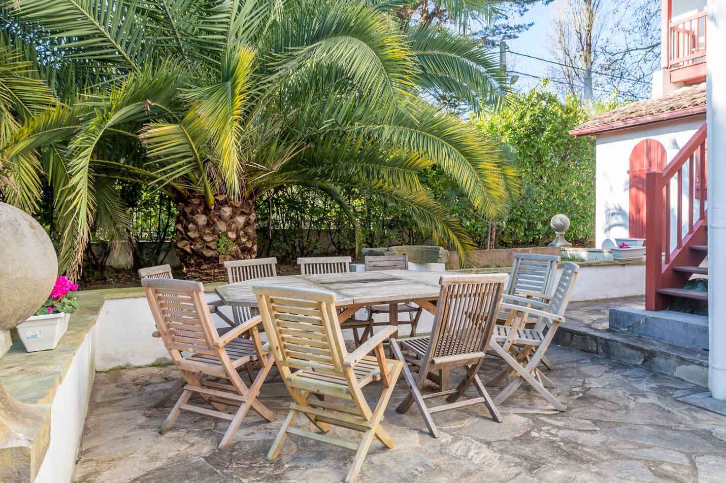 1710426830fc43ff72d205bfaede18230e1da9c257 - Attribut alt par défaut.