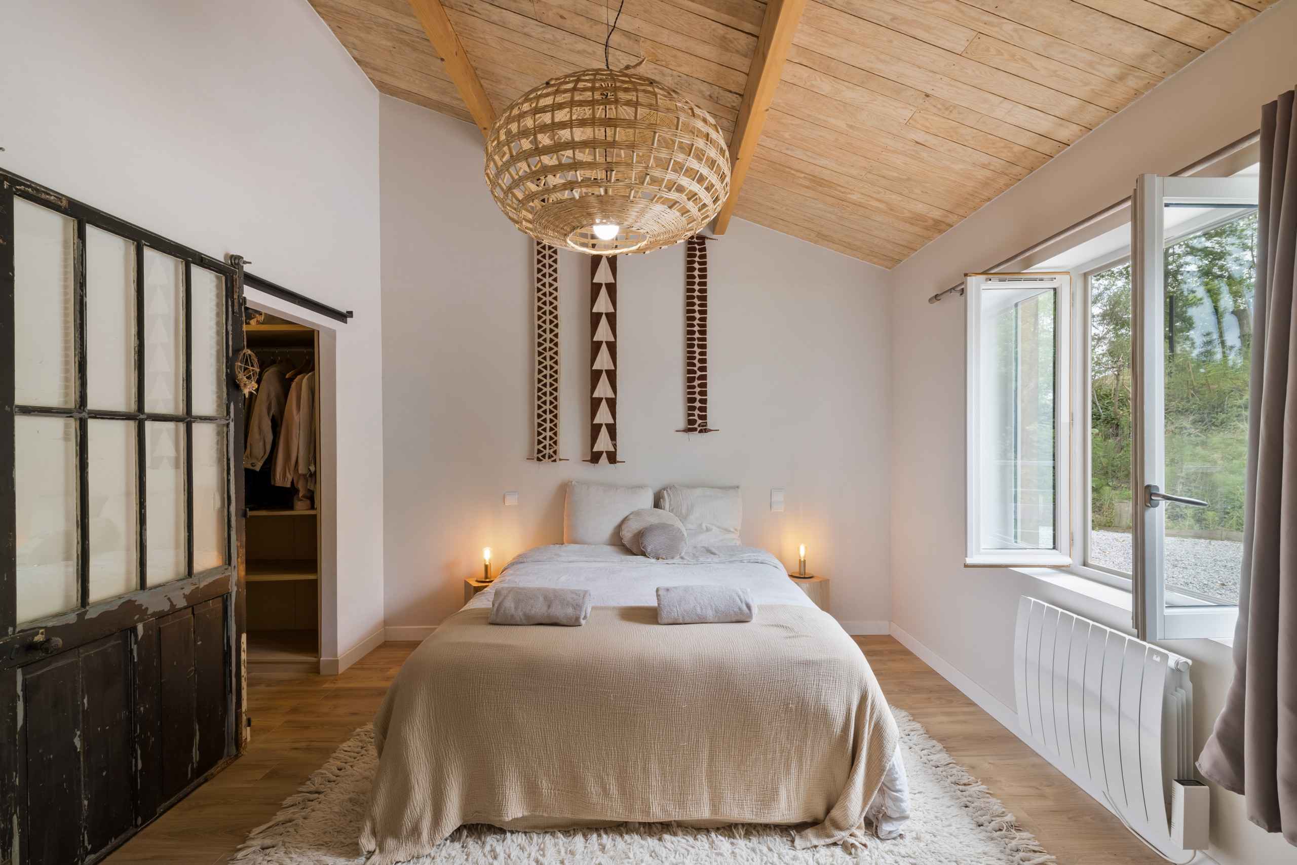 1653477402d60a74b5a12d4d36c9e55f12e1c2b01b - Translation missing: en.helpers.application.image_tag.default_alt