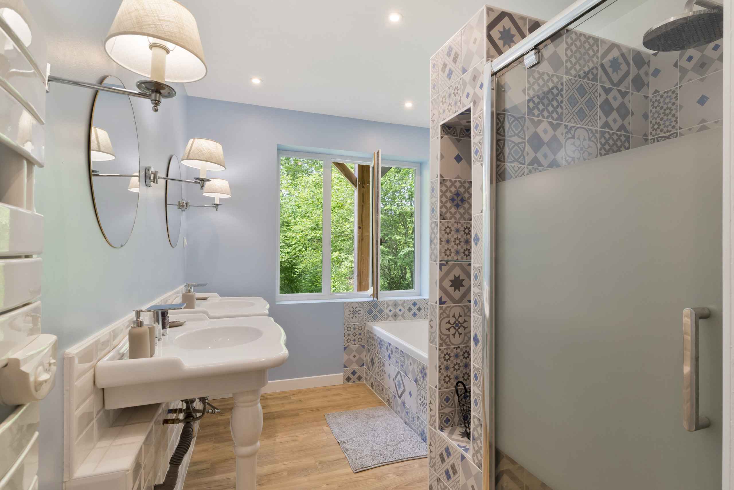 16534773395d2707ce40f206fd3b7cf9c026a24b9b - Translation missing: en.helpers.application.image_tag.default_alt