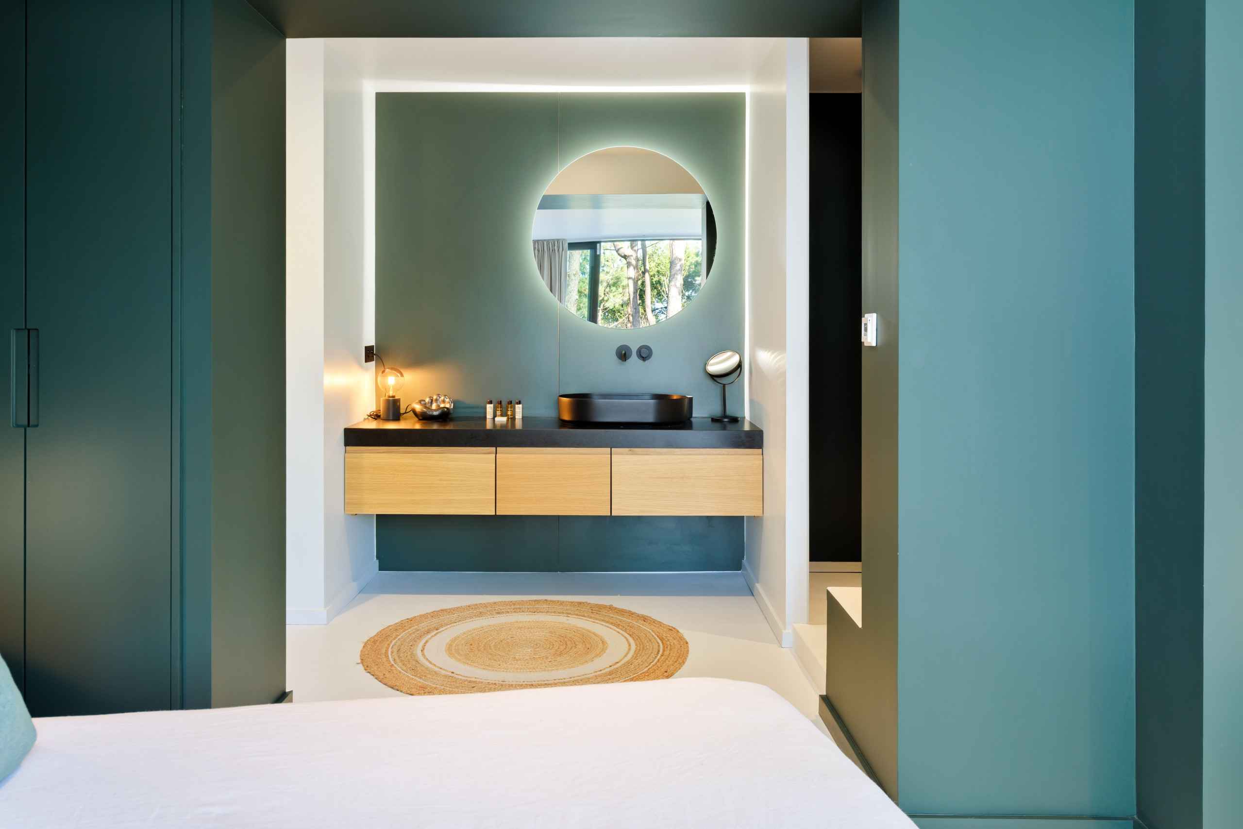 1700151142e2ad919a3057ee861729fae1aeb140e8 - Translation missing: en.helpers.application.image_tag.default_alt