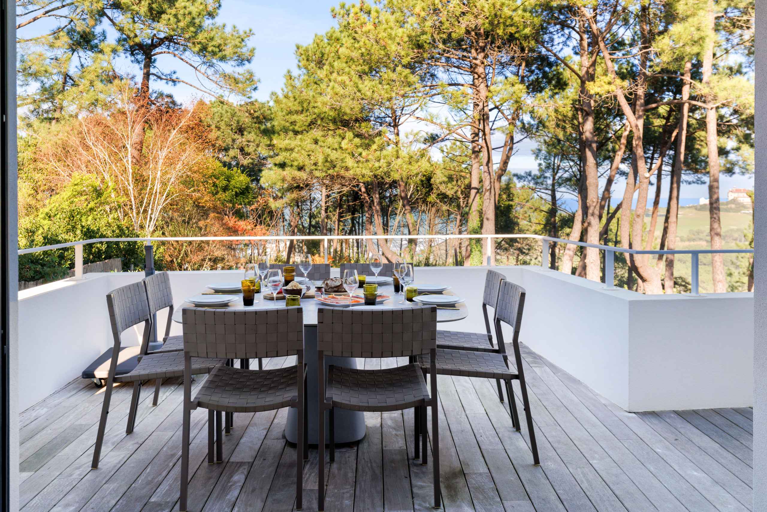 1700151168eb6cc7aa868975b3696b3dc34af35e89 - Translation missing: en.helpers.application.image_tag.default_alt