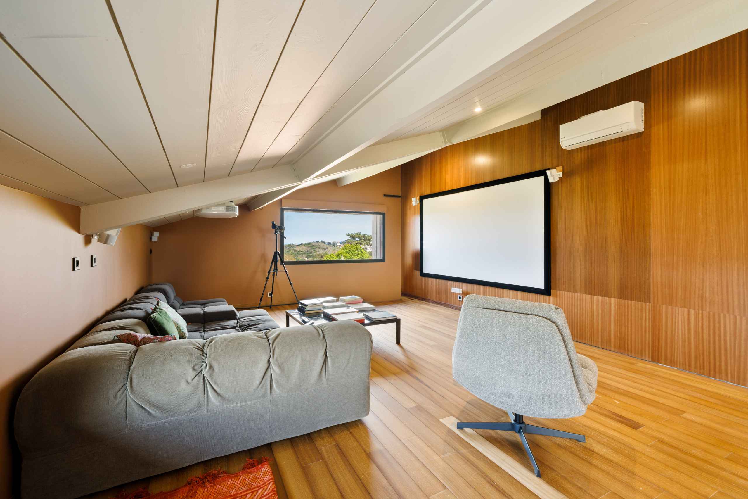 1743777086058a3db5751f6b5cbbc2736cc20b0ceb - Attribut alt par défaut.