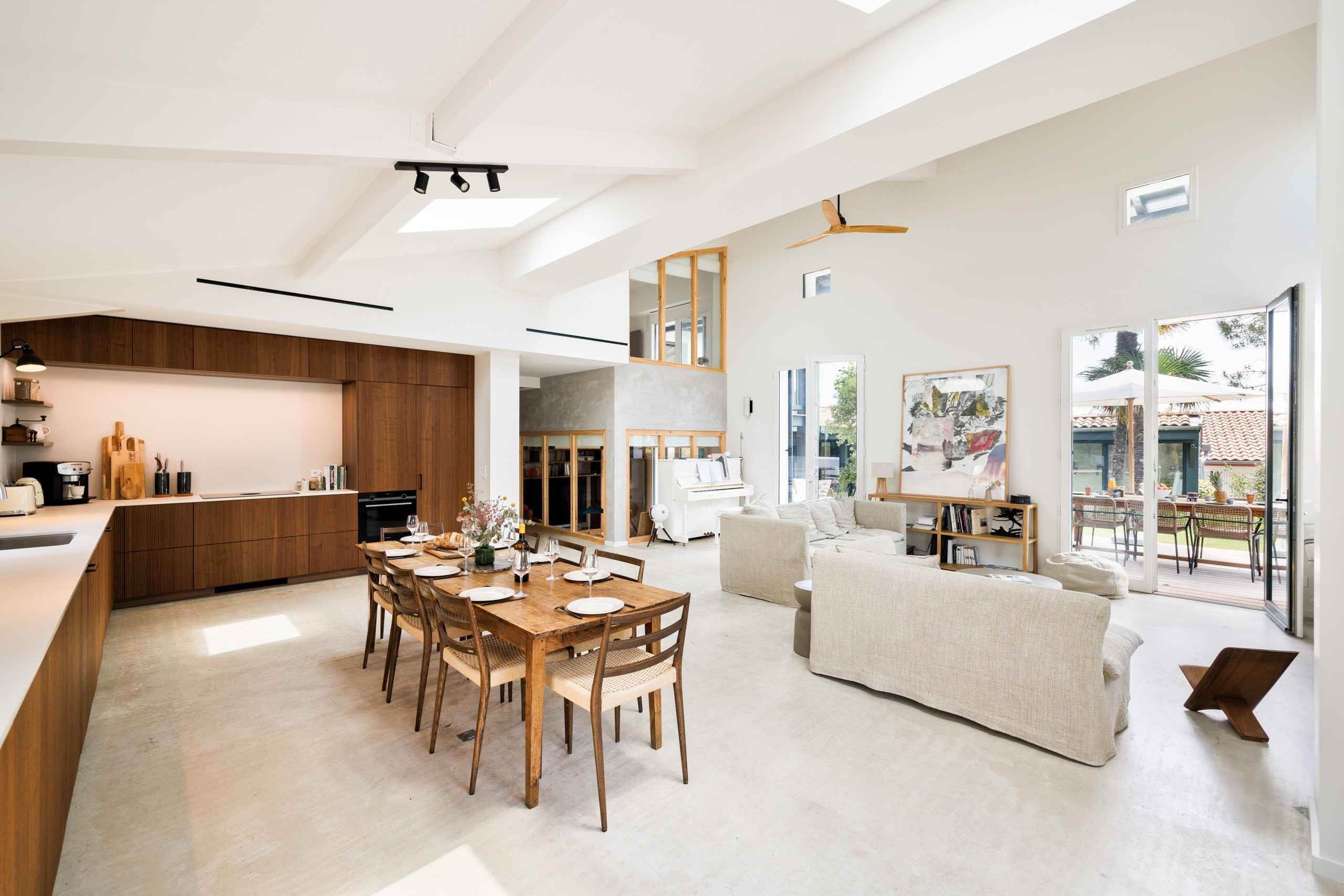 17490525094fa69d36c49fc835709746723f4d316e - Attribut alt par défaut.