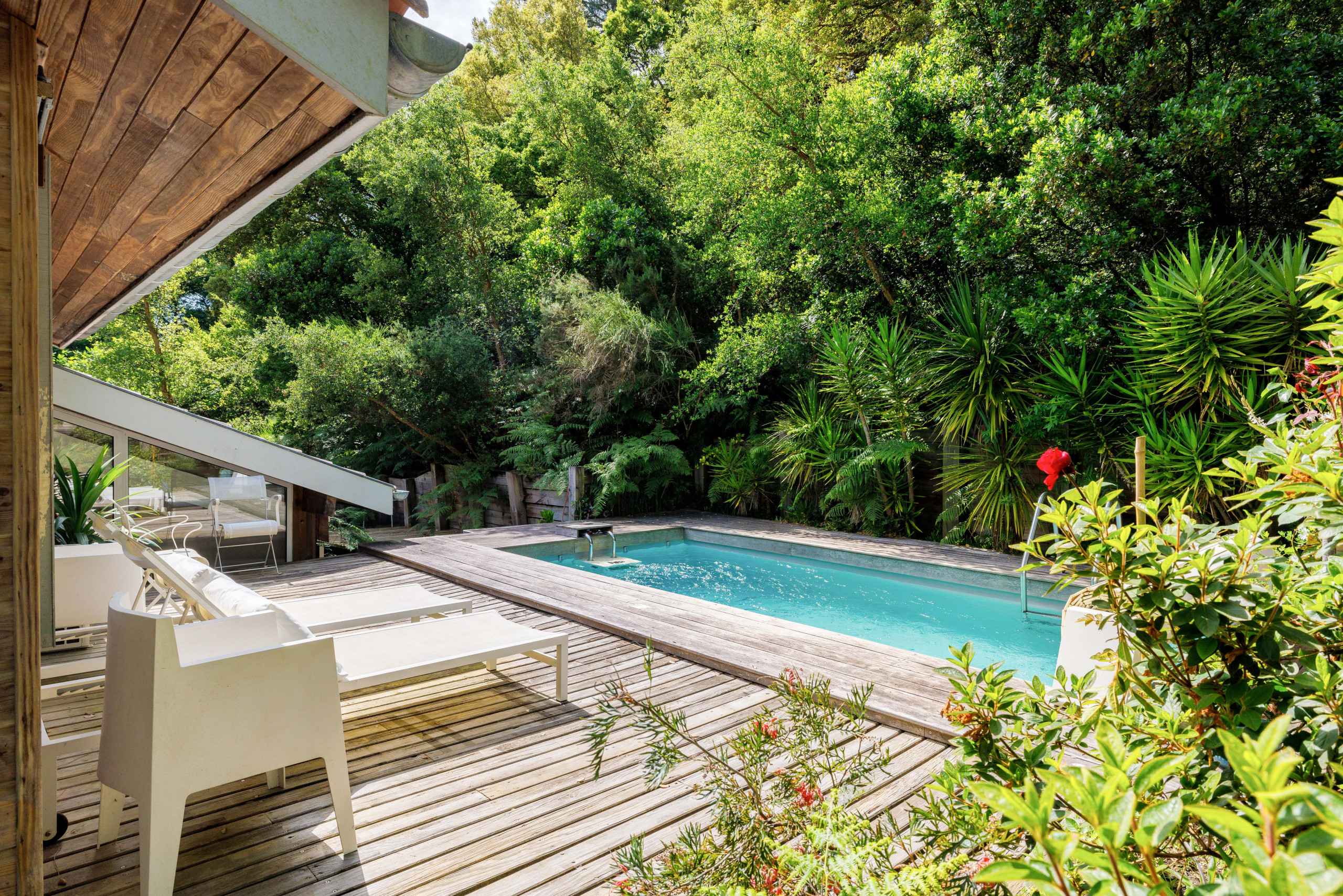 171768442372a426372cd5ceef6c3875762089051e - Attribut alt par défaut.