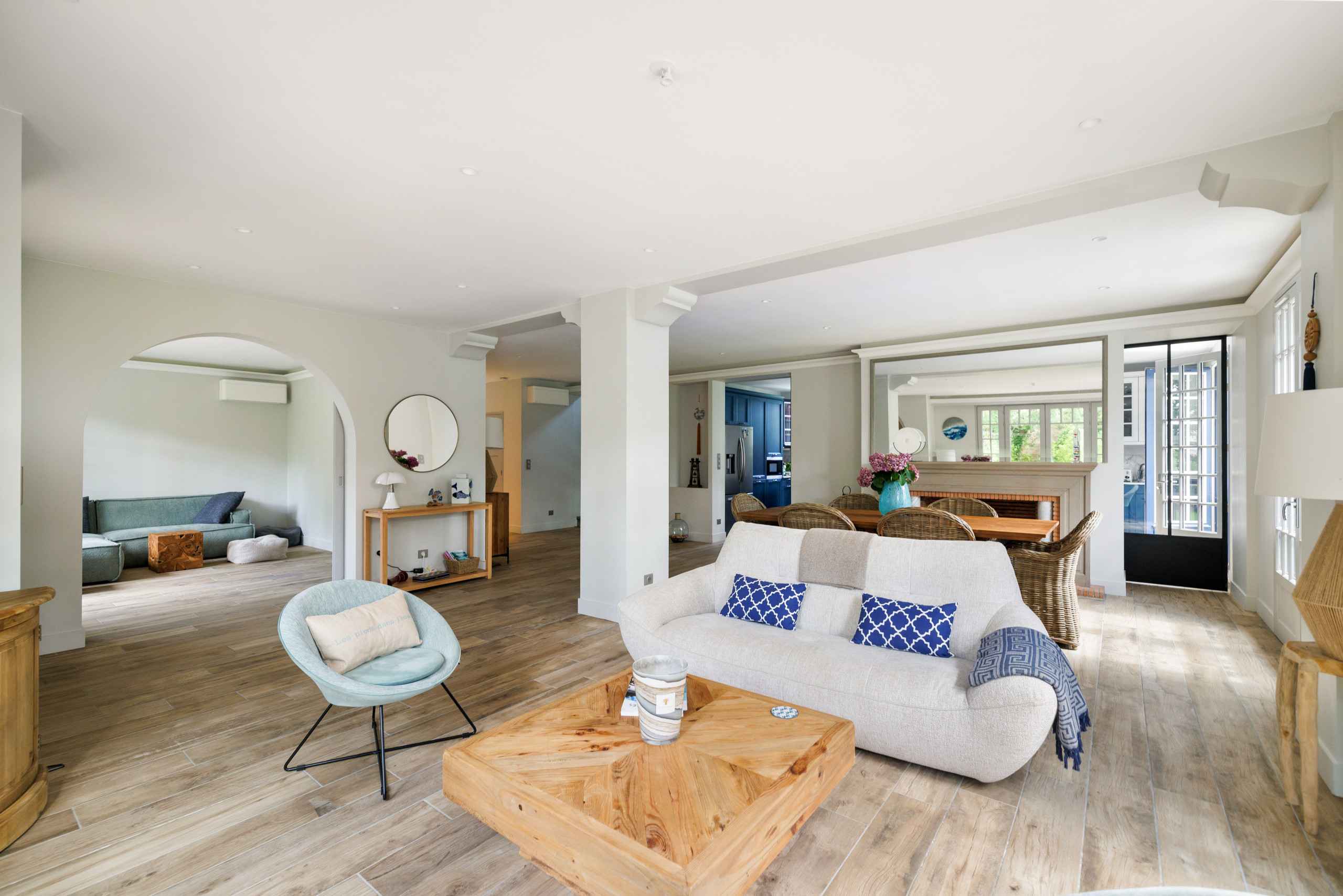 1753885916400ecb7dbee3f1b65e7a189eeef0b182 - Attribut alt par défaut.