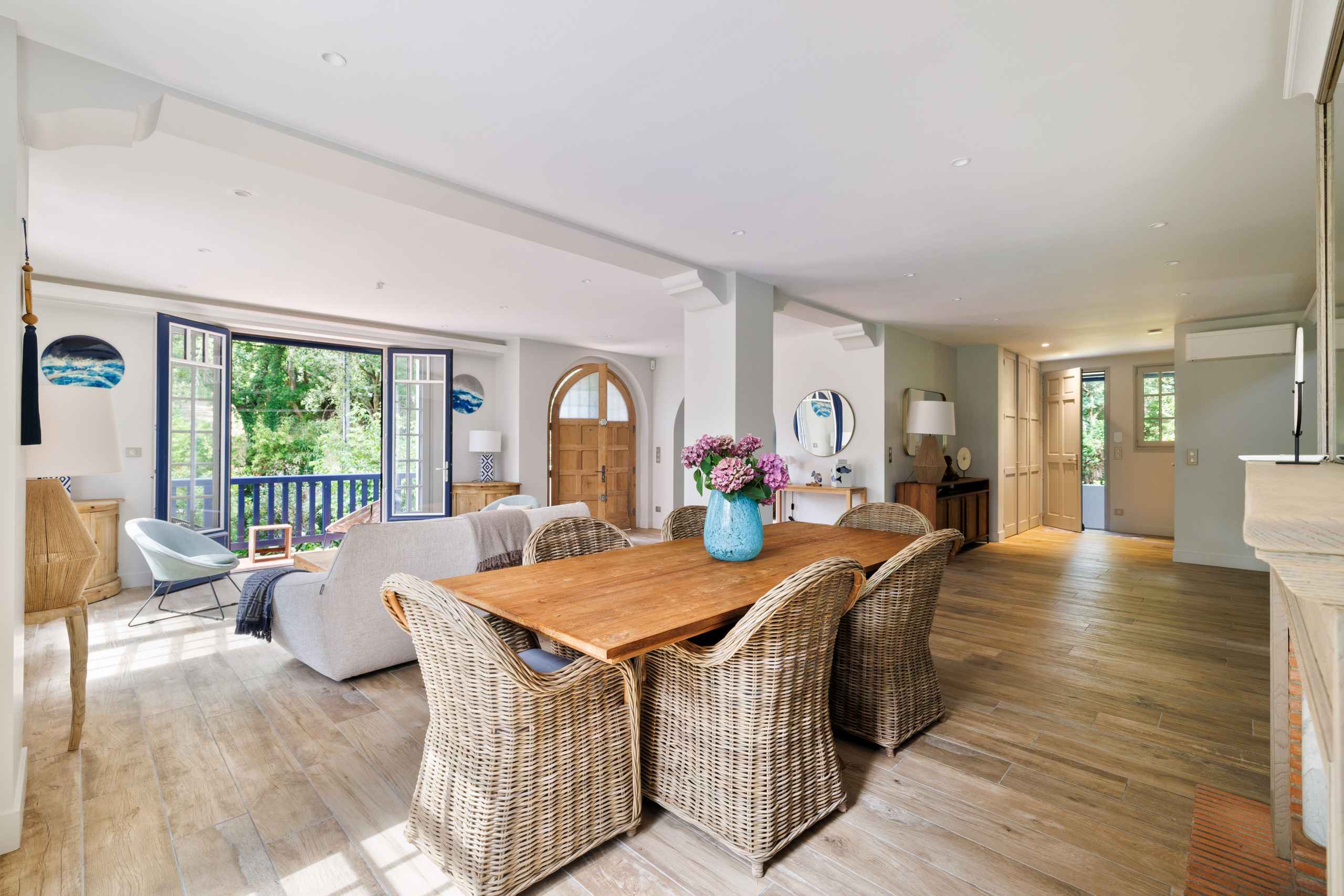 17538858983616c6fd74c528addd557aba794cf58a - Attribut alt par défaut.