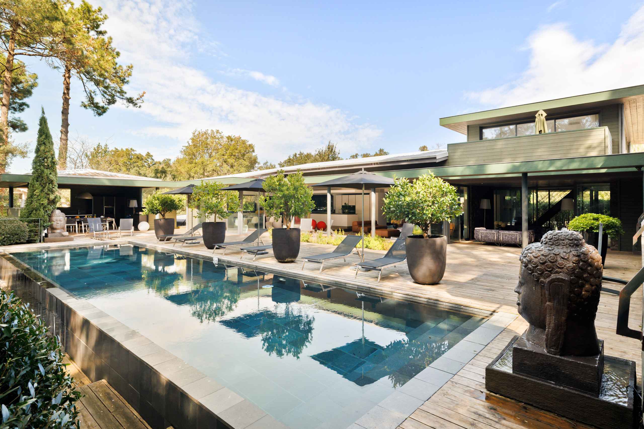 1710935152e409028ff7bd13f77c5a9ae3781868df - Attribut alt par défaut.