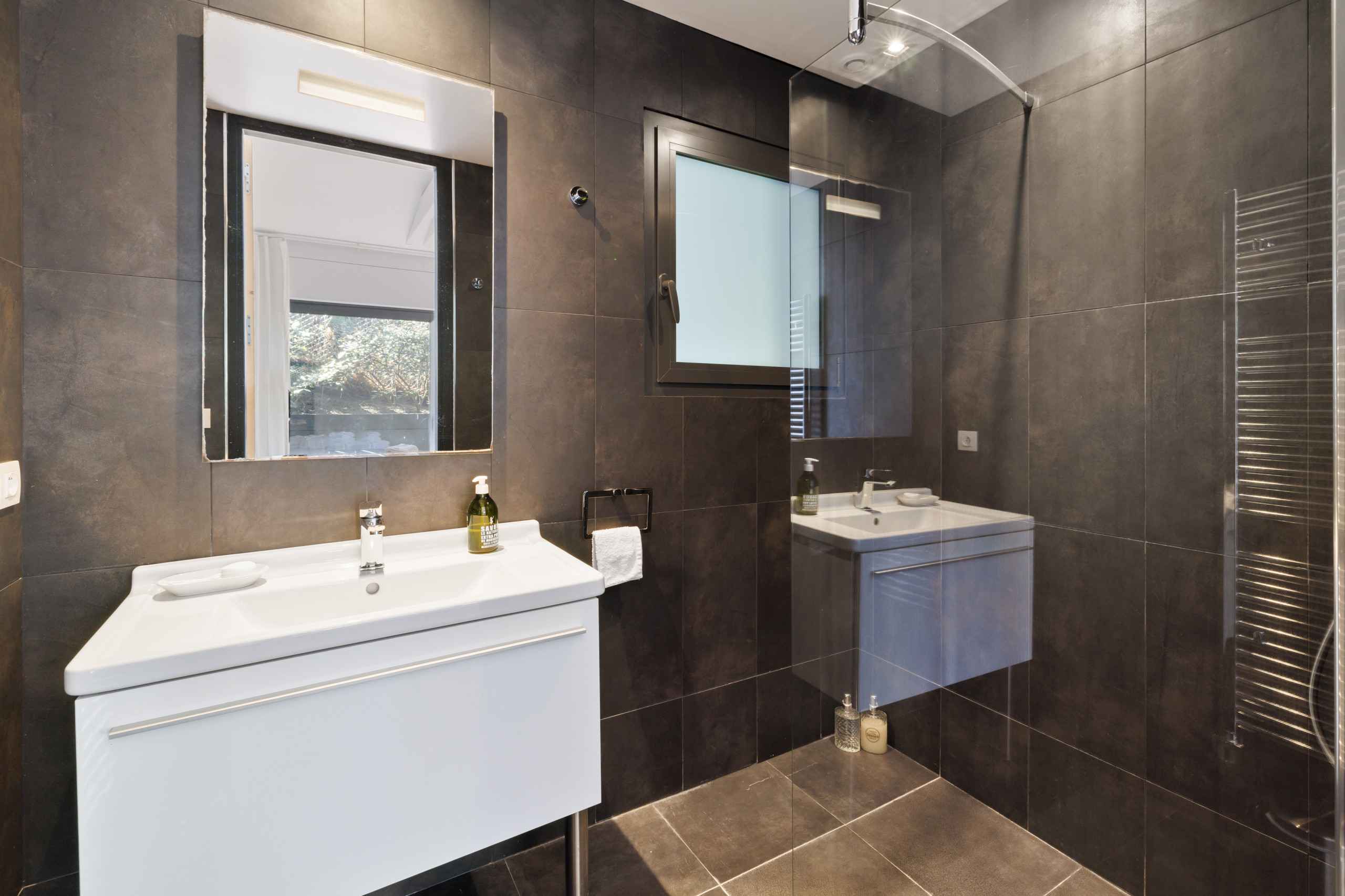 171093518955235644f36a2b53e3586aaad7d557e5 - Attribut alt par défaut.