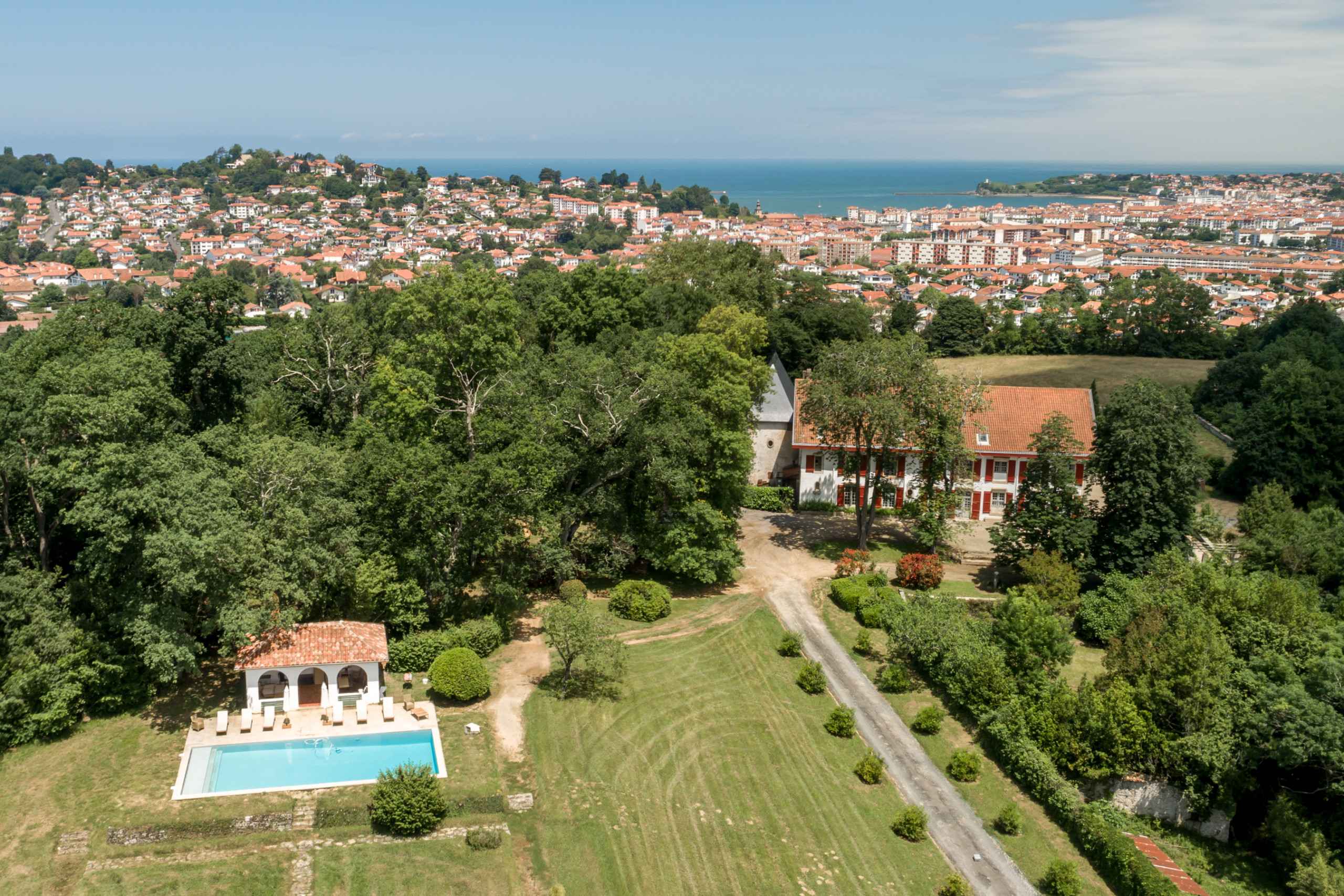 1547208144ea6e000d0c2a7705c9da84682396be52 - Attribut alt par défaut.