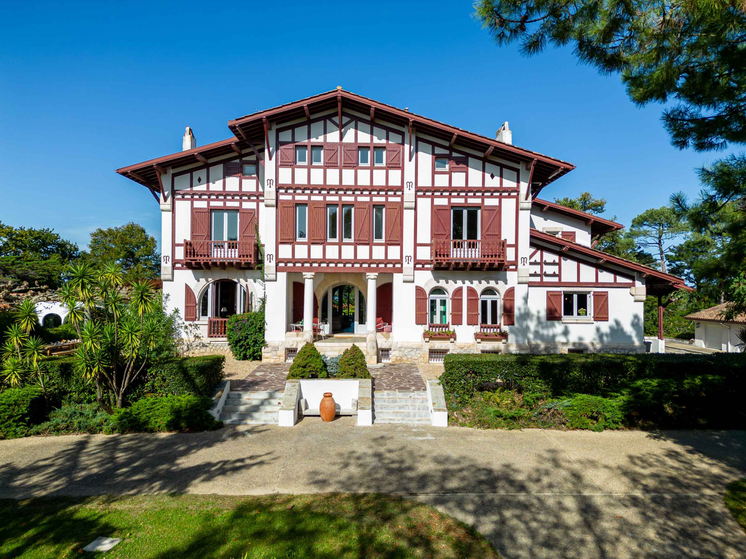 16666187210c68f79c1b77c4c3cf1b4716fde7e74b - Attribut alt par défaut.