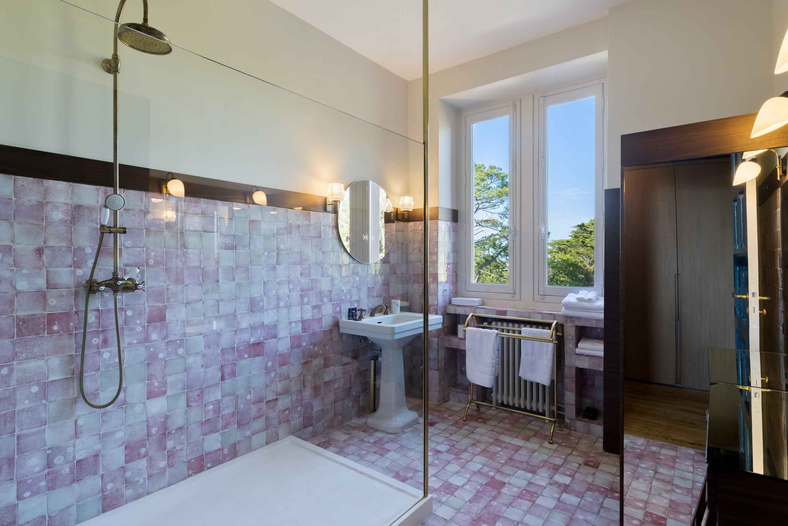 16666185742a5ef94d850531d4f36aa3318b37ed34 - Attribut alt par défaut.