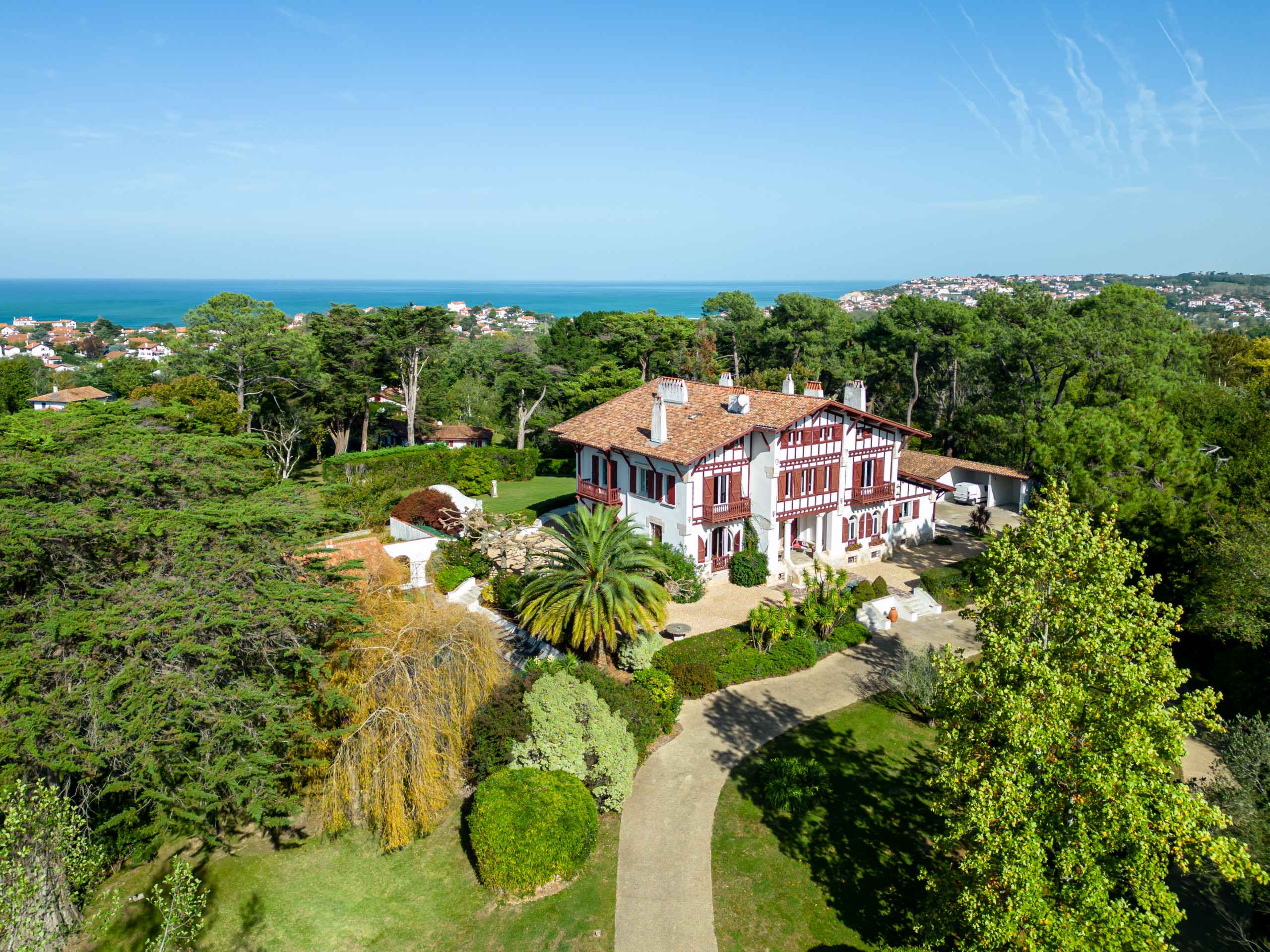 1666618742ac79d430214c42eeb580628d84c72dfa - Attribut alt par défaut.