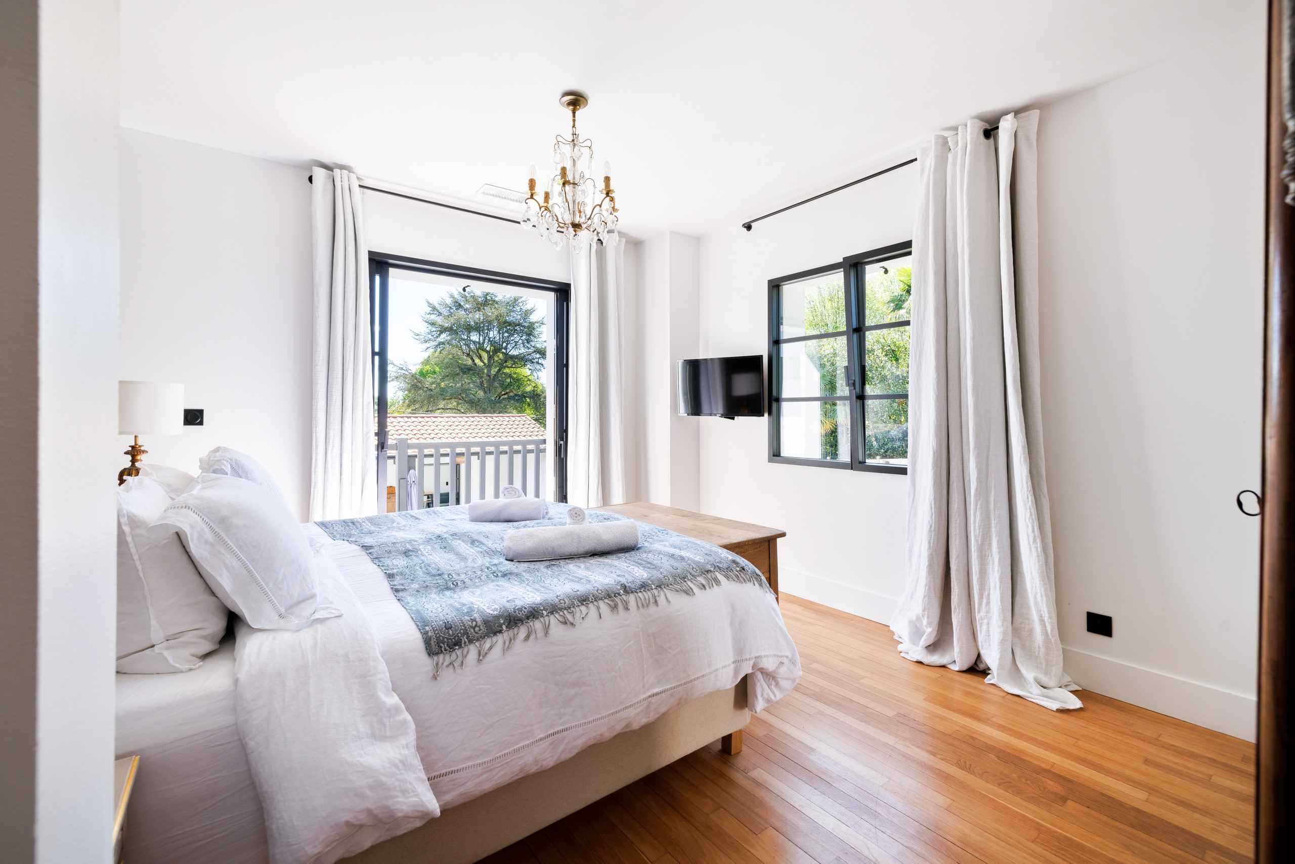 1745415538d7edf3b1d9aef4b1a72cf3f037088a1b - Attribut alt par défaut.