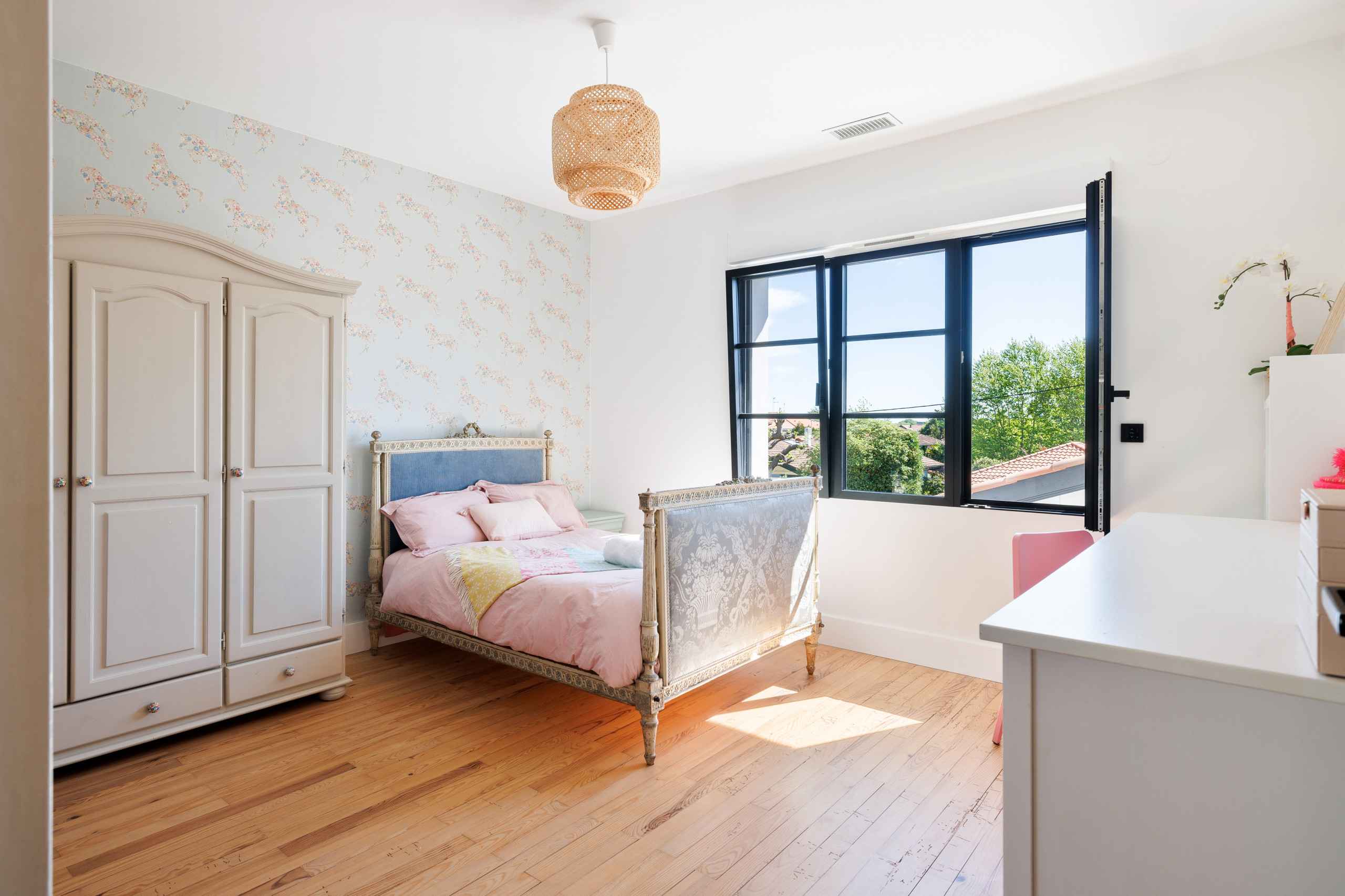 1745415535dd737e02044a4a216be952b7526284a7 - Attribut alt par défaut.