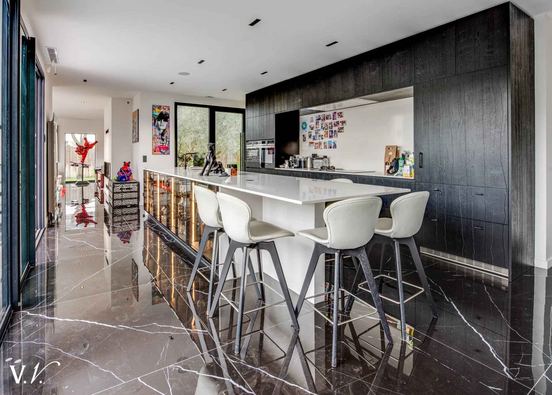 Fab0e6732e43bebdeacb7154d9166754 fade288ee7 1920 original - Attribut alt par défaut.